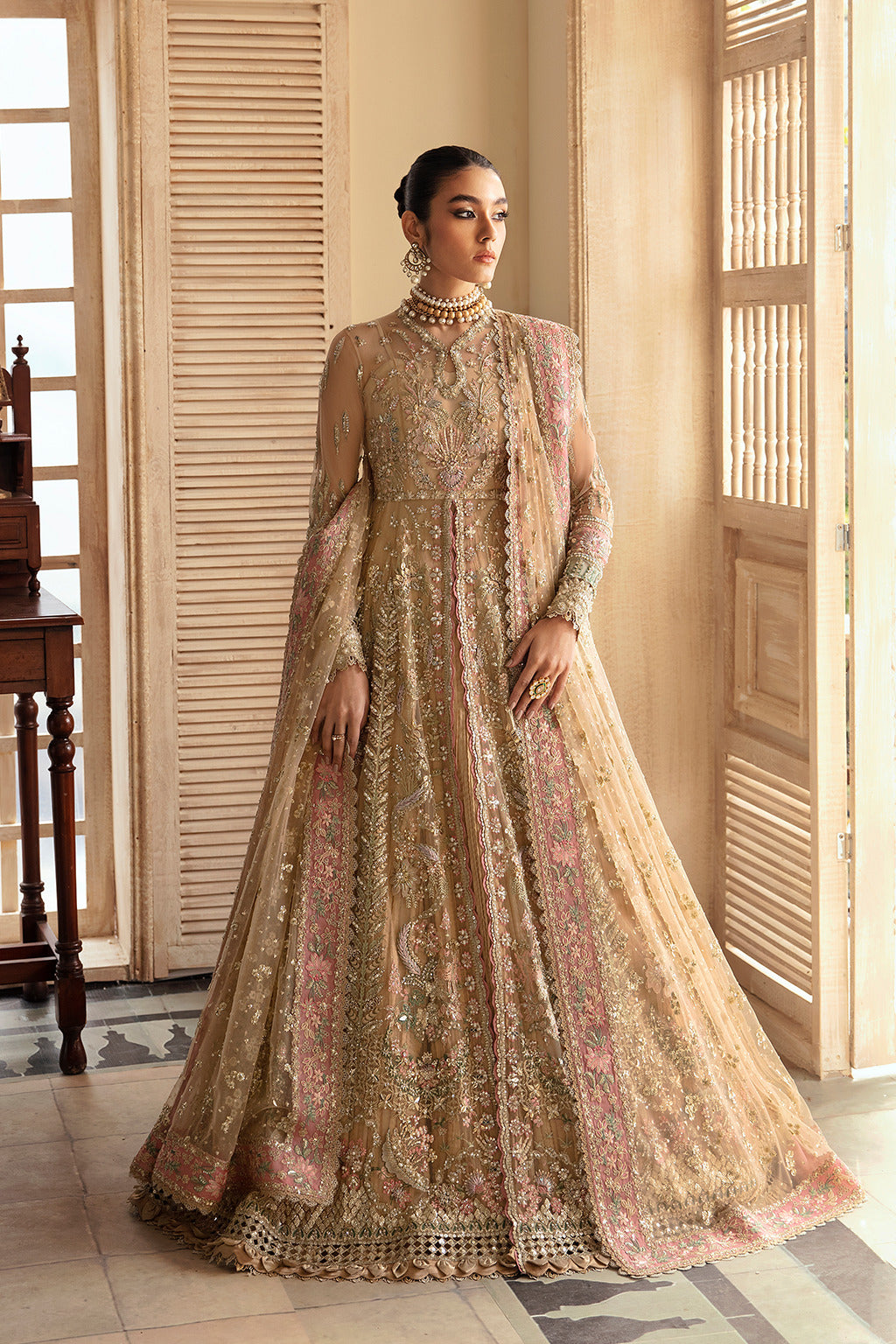 Soraya | Lumene Festive | IRINA - House Of Anaya