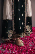 Emaan Adeel | Makhmal Velvet Edition 23 | MK-08 AQS - House Of Anaya