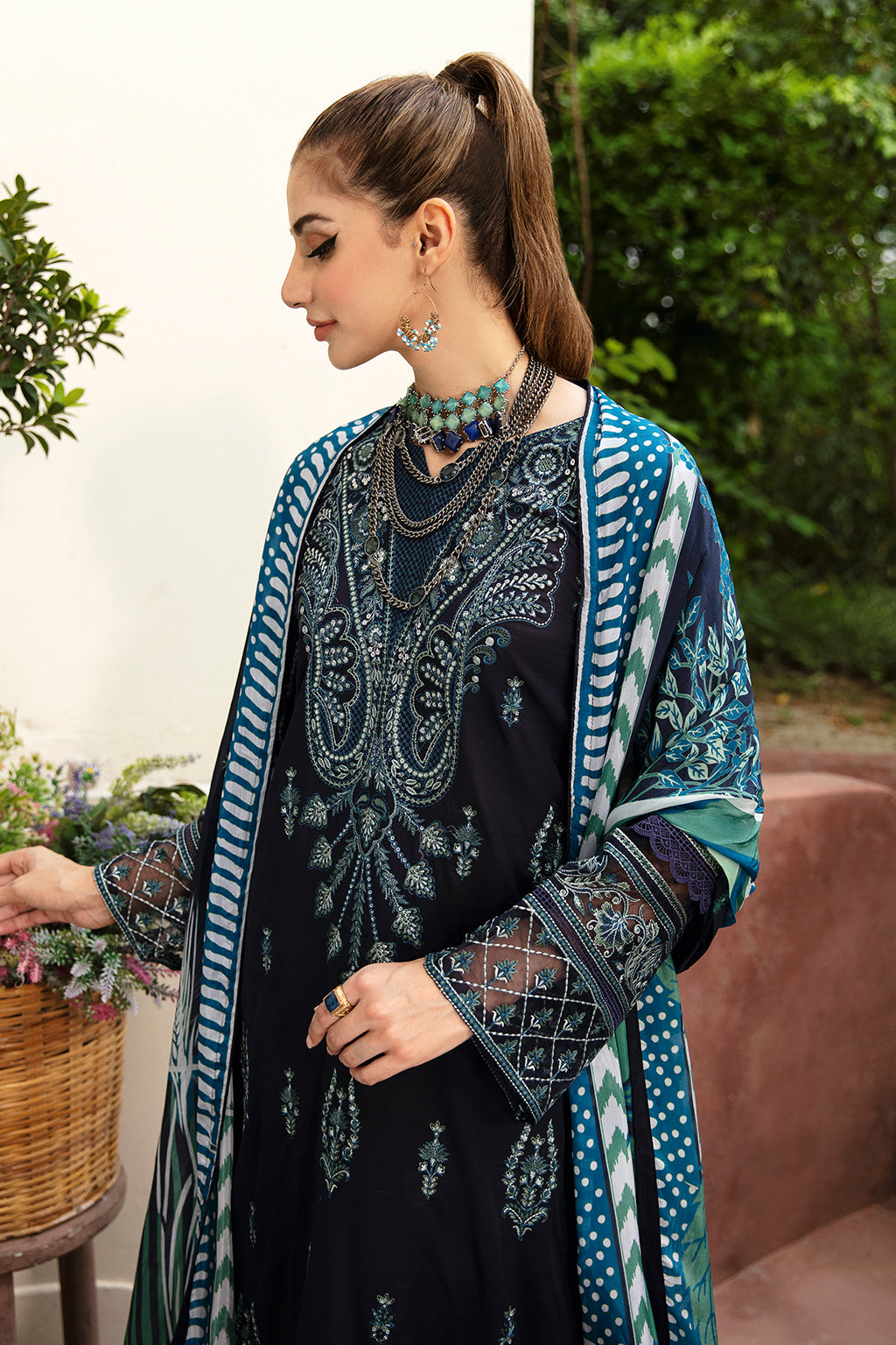 Ramsha | Luxury Lawn 24 | Y-803 - House Of Anaya