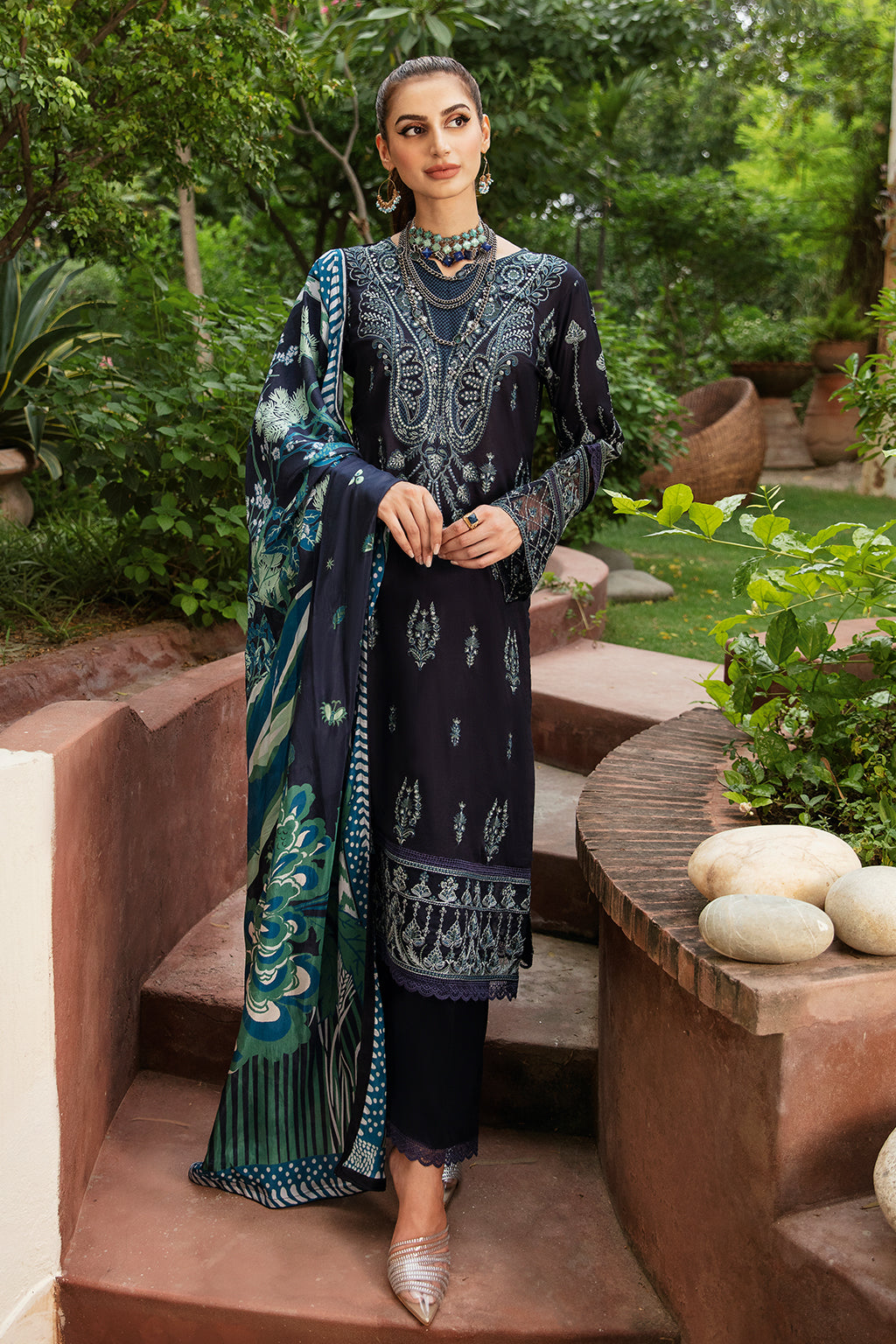 Ramsha | Luxury Lawn 24 | Y-803 - House Of Anaya