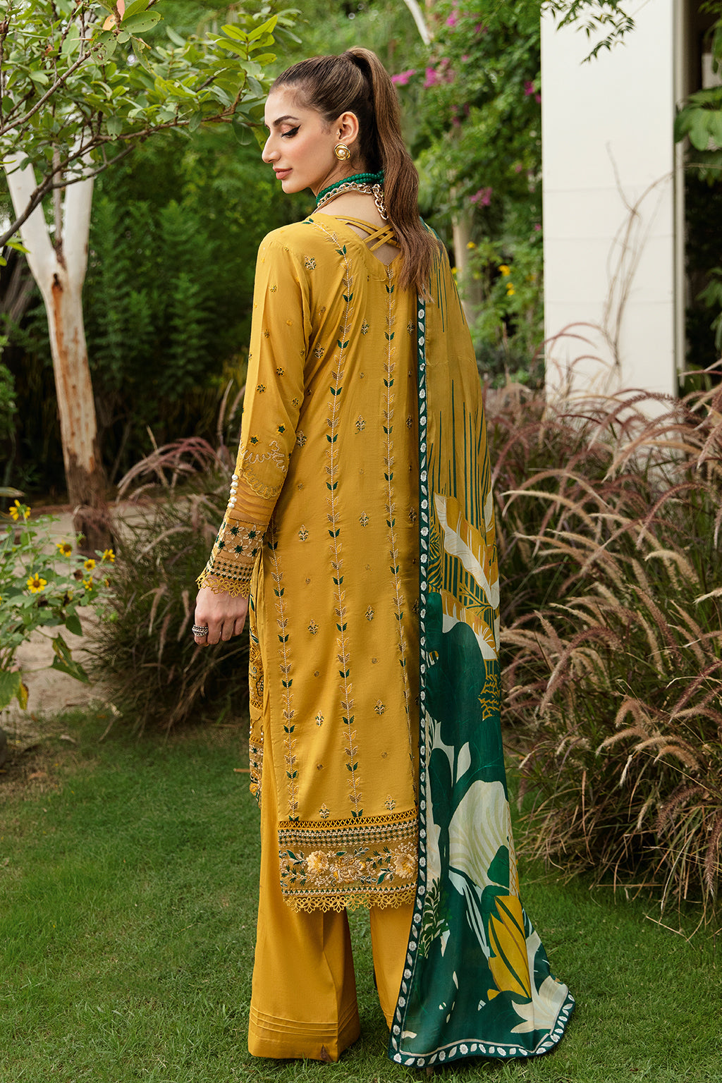 Ramsha | Luxury Lawn 24 | Y-805 - House Of Anaya