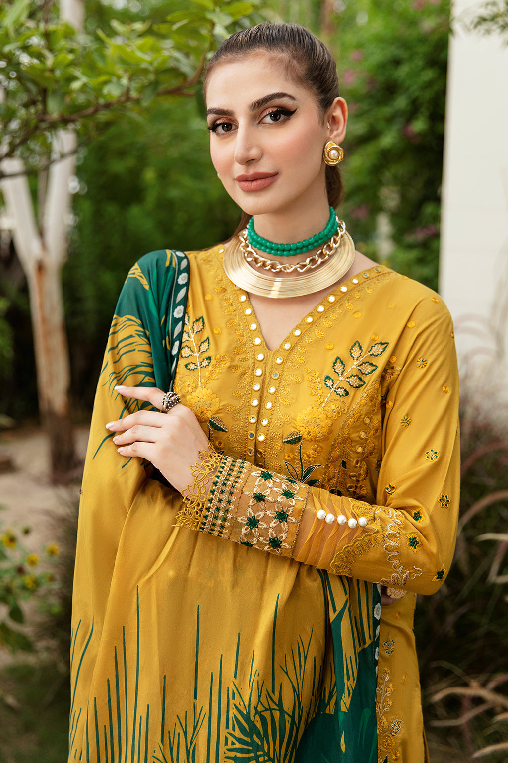 Ramsha | Luxury Lawn 24 | Y-805 - House Of Anaya