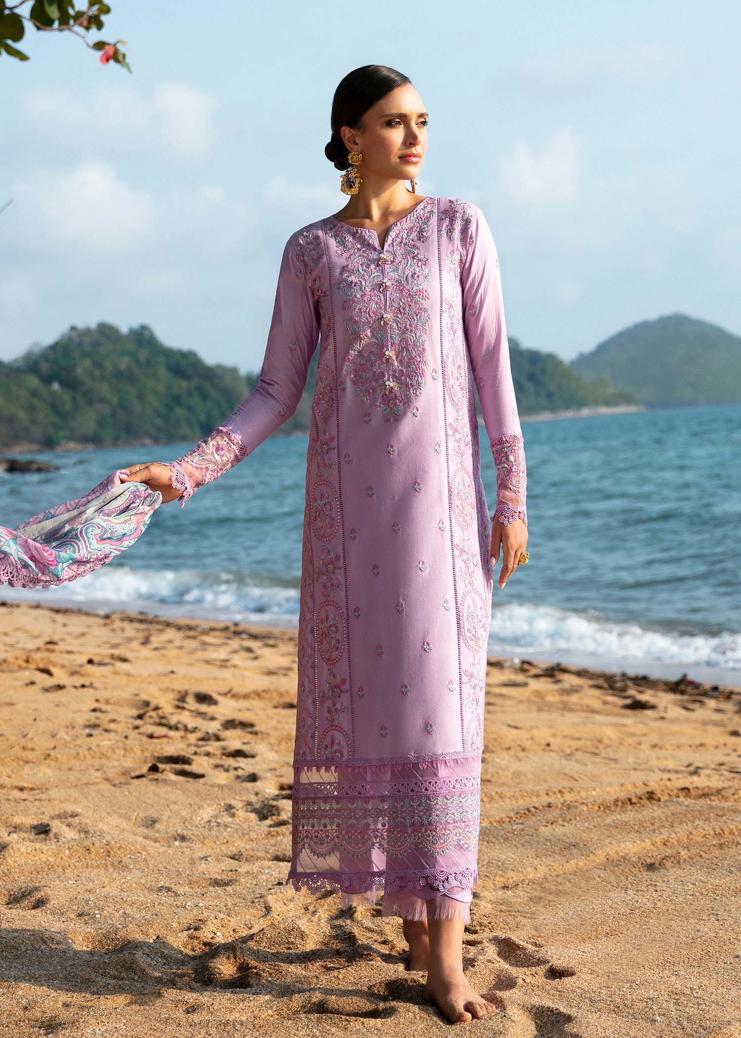 kanwal Malik | Mayal Luxury Lawn | Siham - House Of Anaya