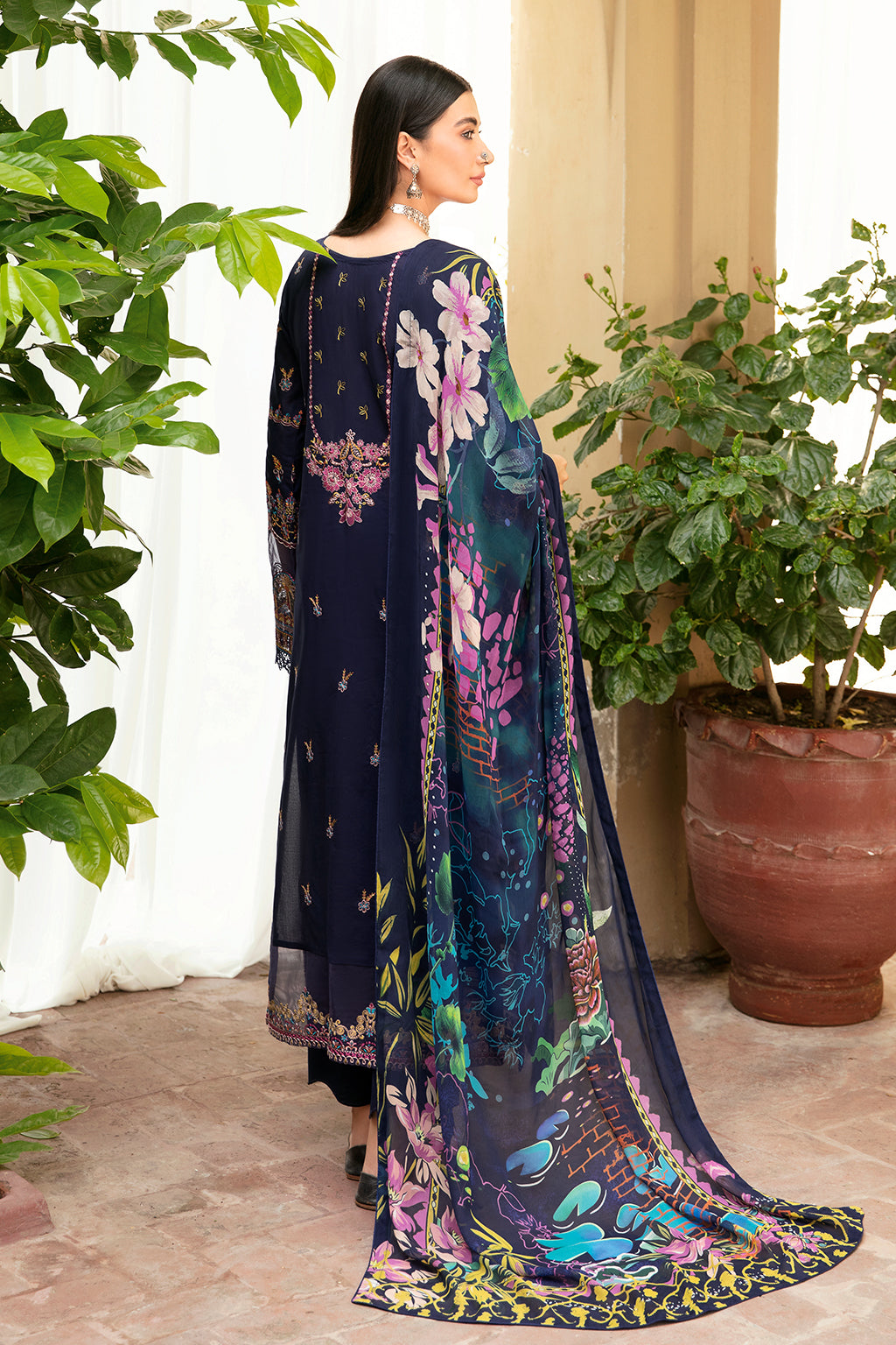Ramsha | Luxury Lawn 24 | L-802 - House Of Anaya