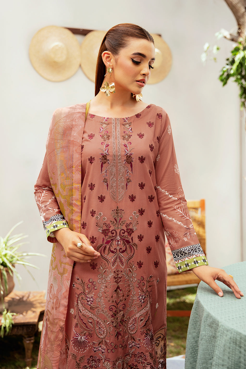 Ramsha | Luxury Lawn 24 | L-1212