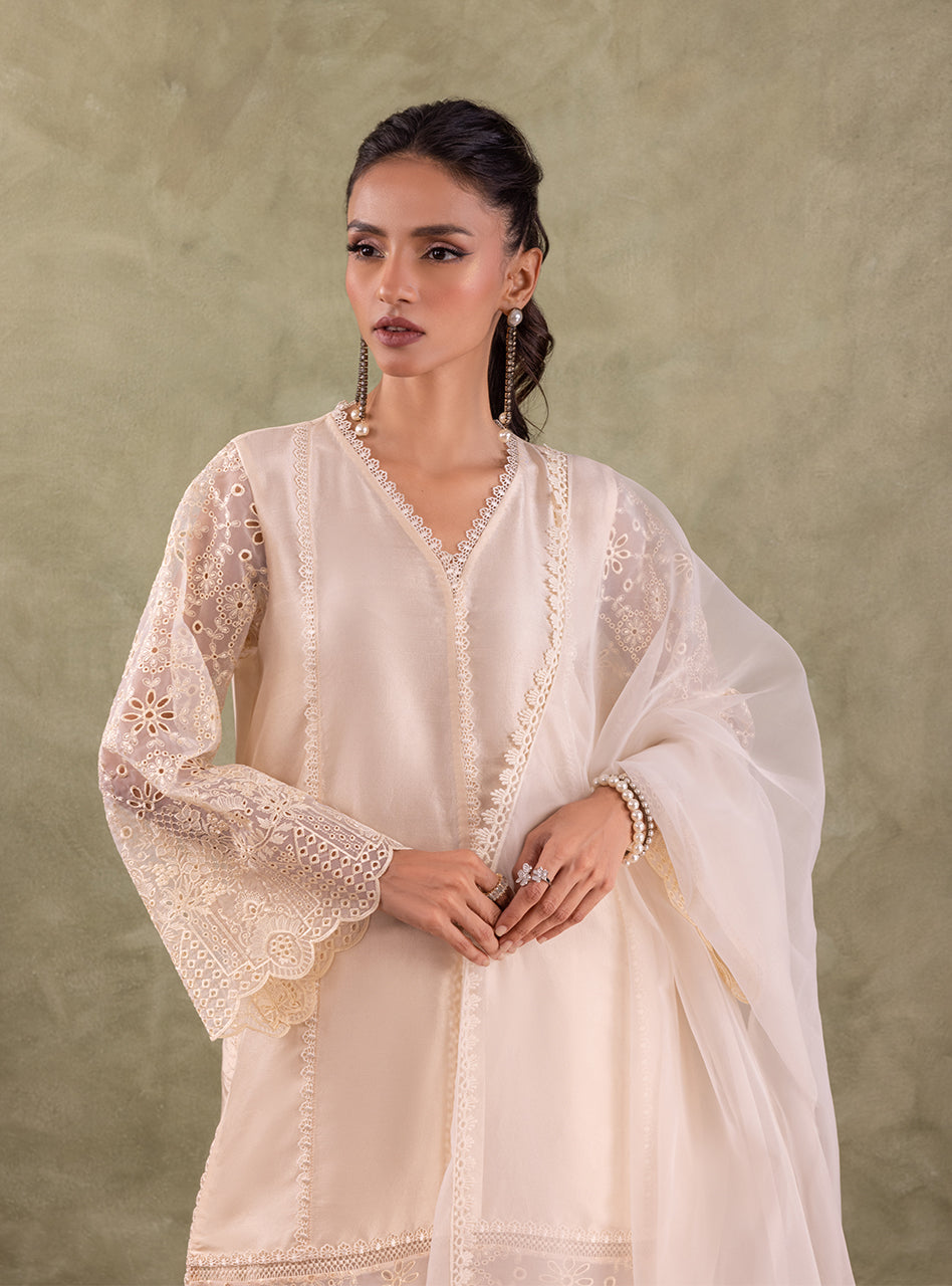 Zainab Chottani | Luxury Pret | HAREEM