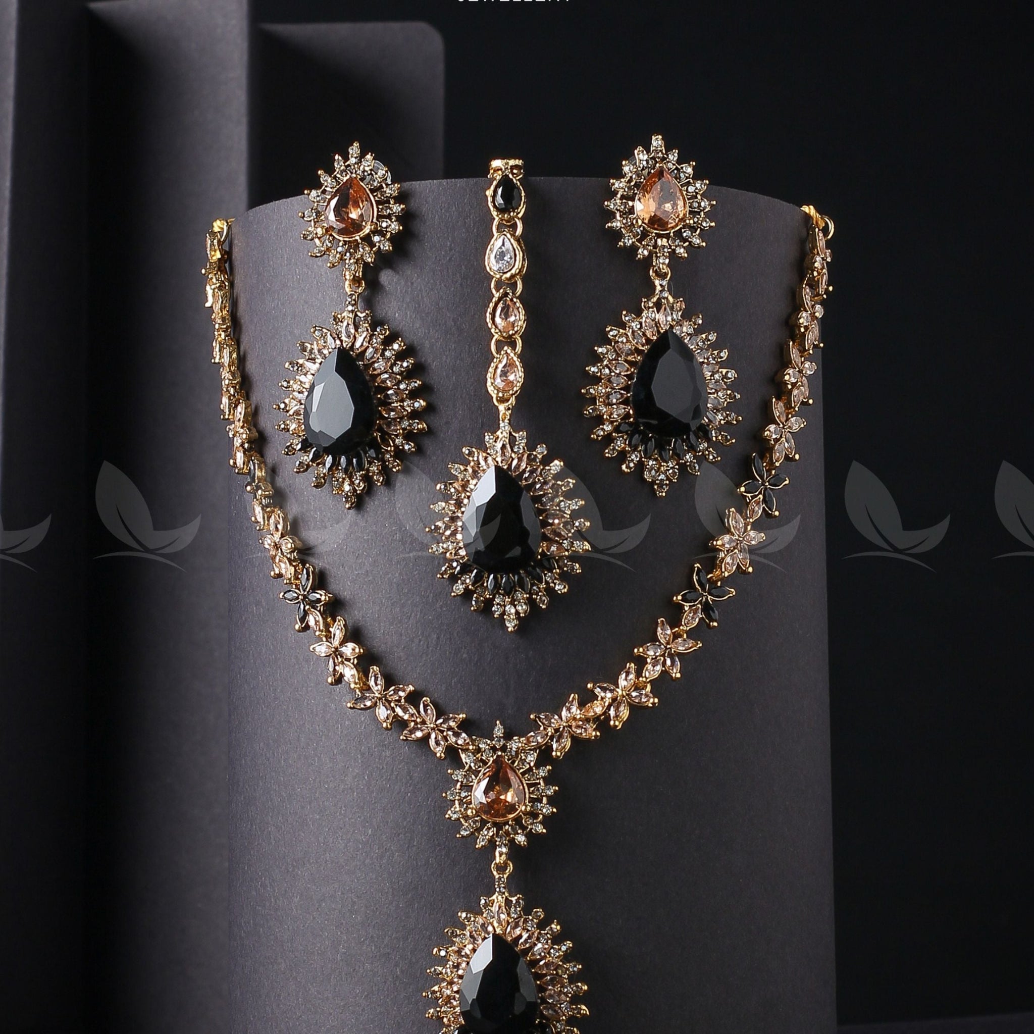 Zilla Necklace - House Of Zarish