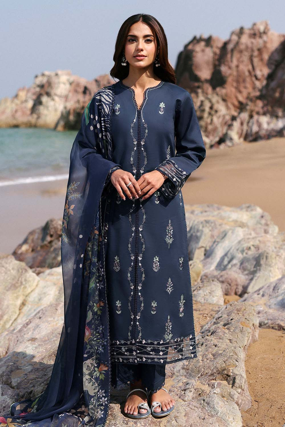 Seran | Afsanah Lawn 25 | MERAL - House Of Anaya