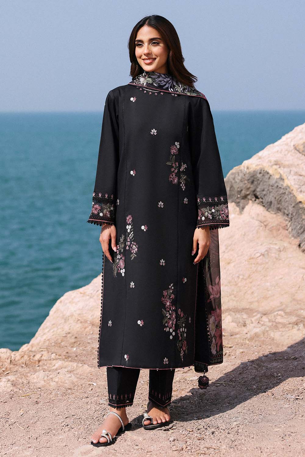 Seran | Afsanah Lawn 25 | ZOYA - House Of Anaya