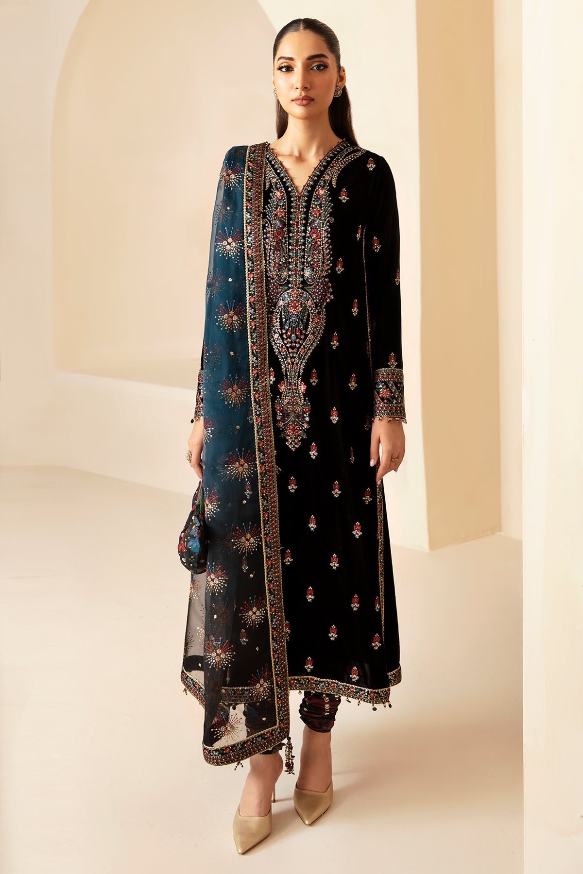 Jazmin | Velvet Edit 24 | Velvet Formal VF-2028 - House Of Anaya