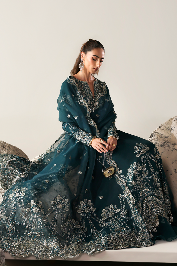 Emaan Adeel | Serein Luxe Silk | STARLIGHT SWAY