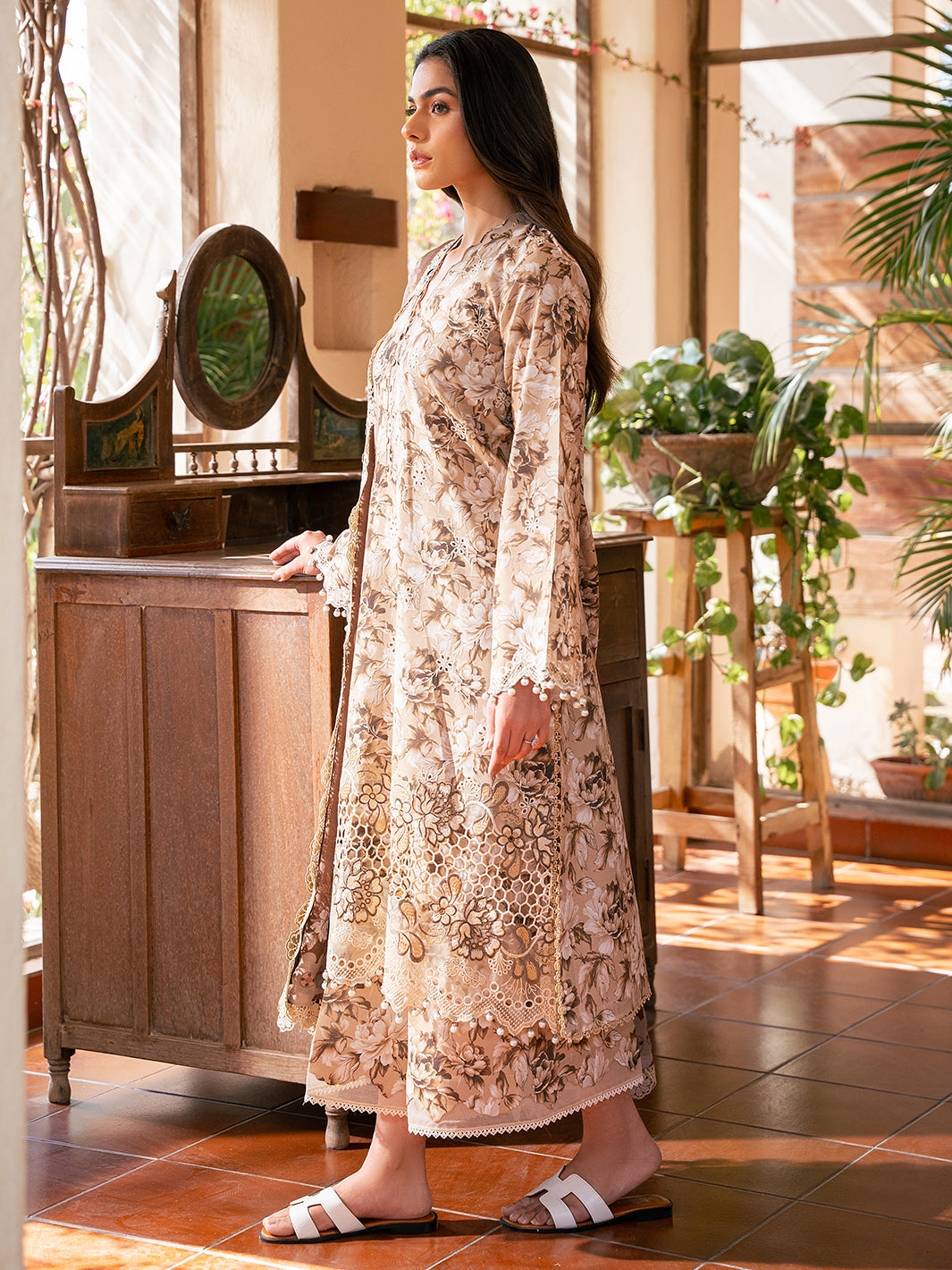 Bin Ilyas | Hazel Printed Lawn 25 | 2075 - B