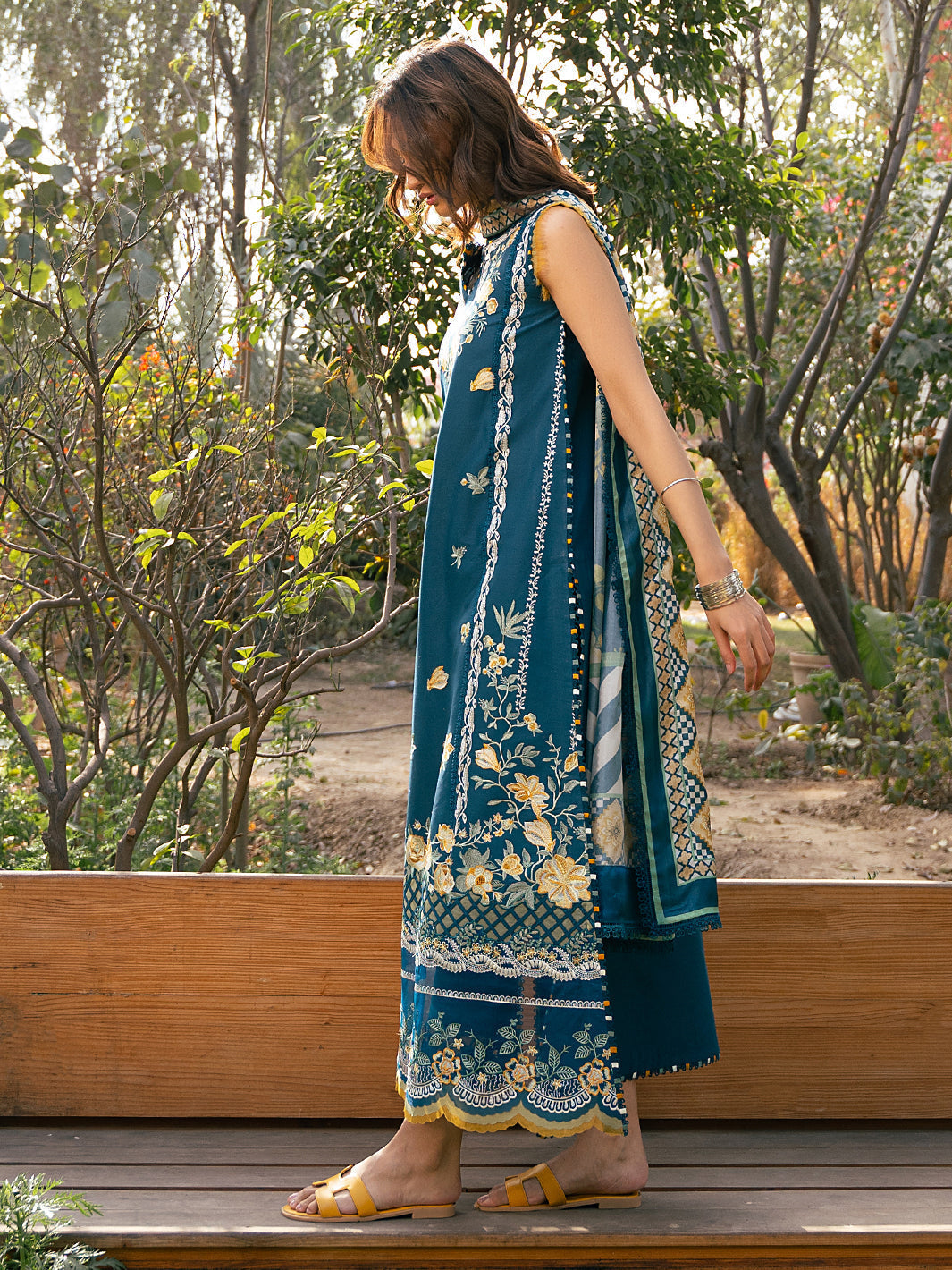 Bin Ilyas | Hazel Printed Lawn 25 | 2077 - B