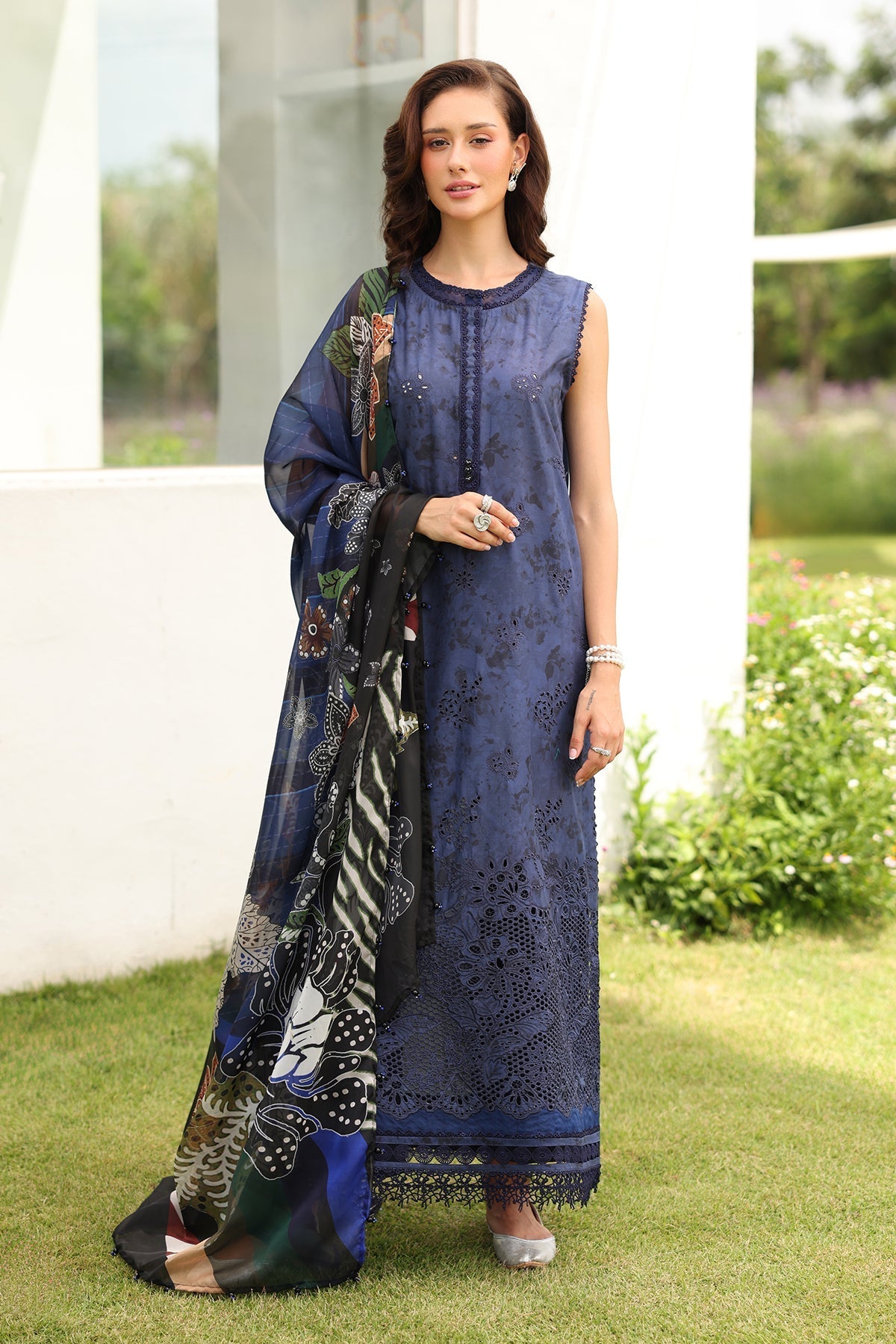 Baroque | Embroidered Lawn | SF-4227