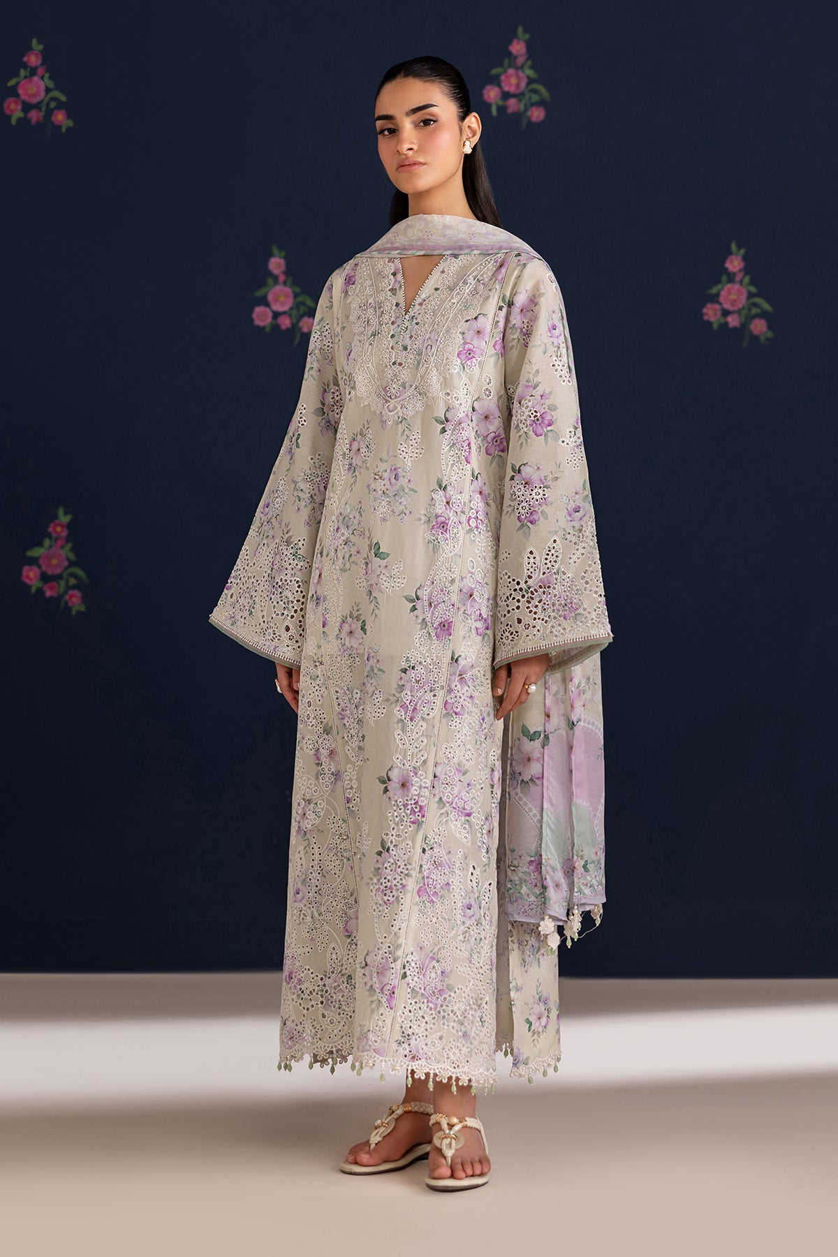 Baroque | Embroidered Lawn | SF-4470