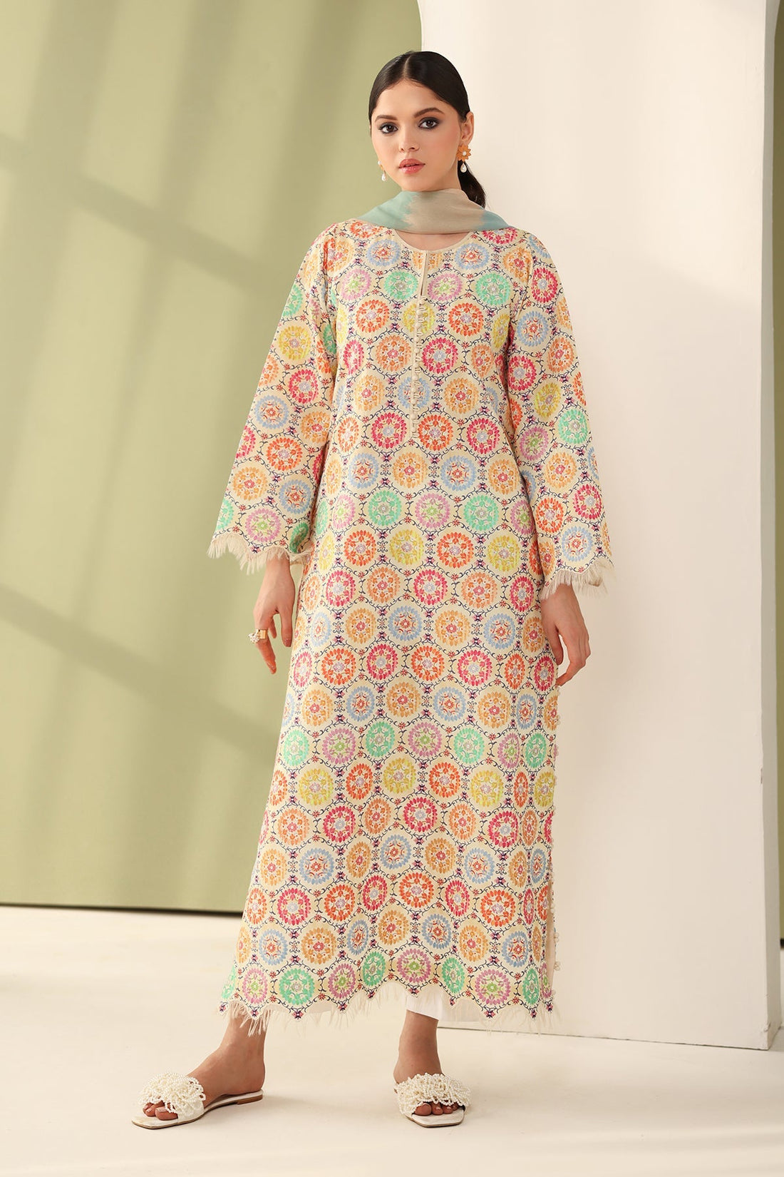Baroque | Embroidered Lawn | SF-4178