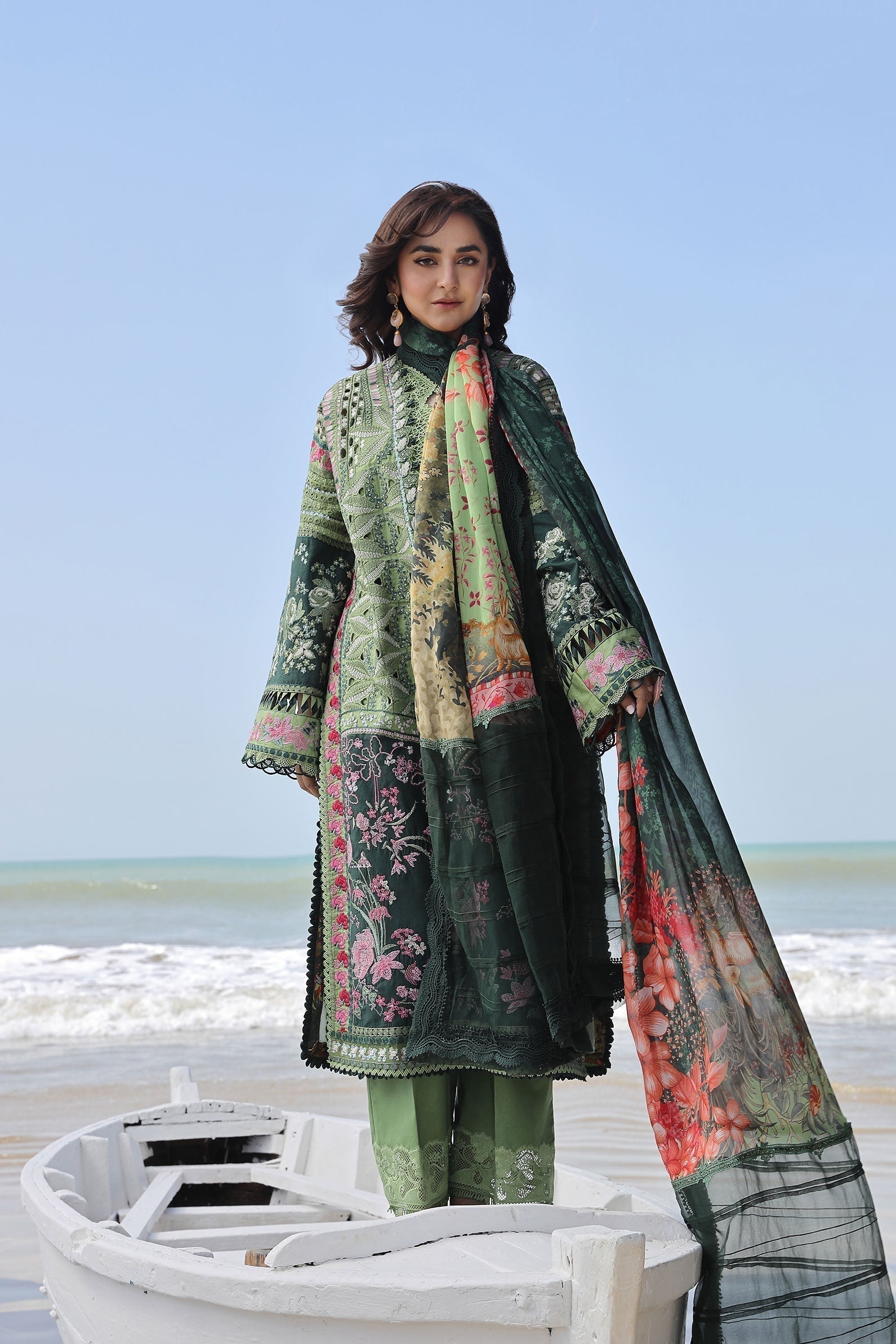 Maryam Hussain | Luxury Lawn 24 | GARDENIA - House of Zarish