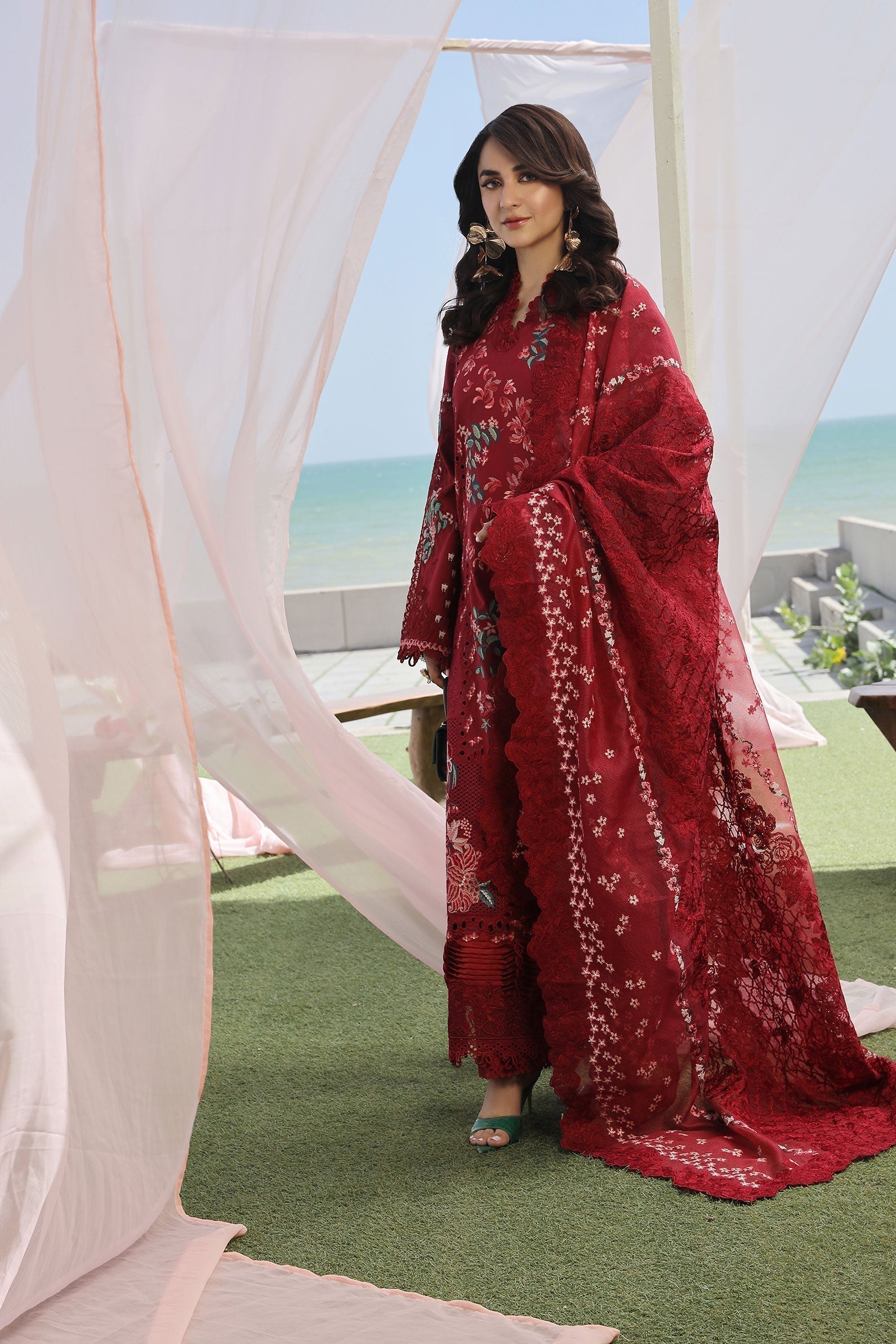 Maryam Hussain | Luxury Lawn 24 | CRIMSON - House of Zarish