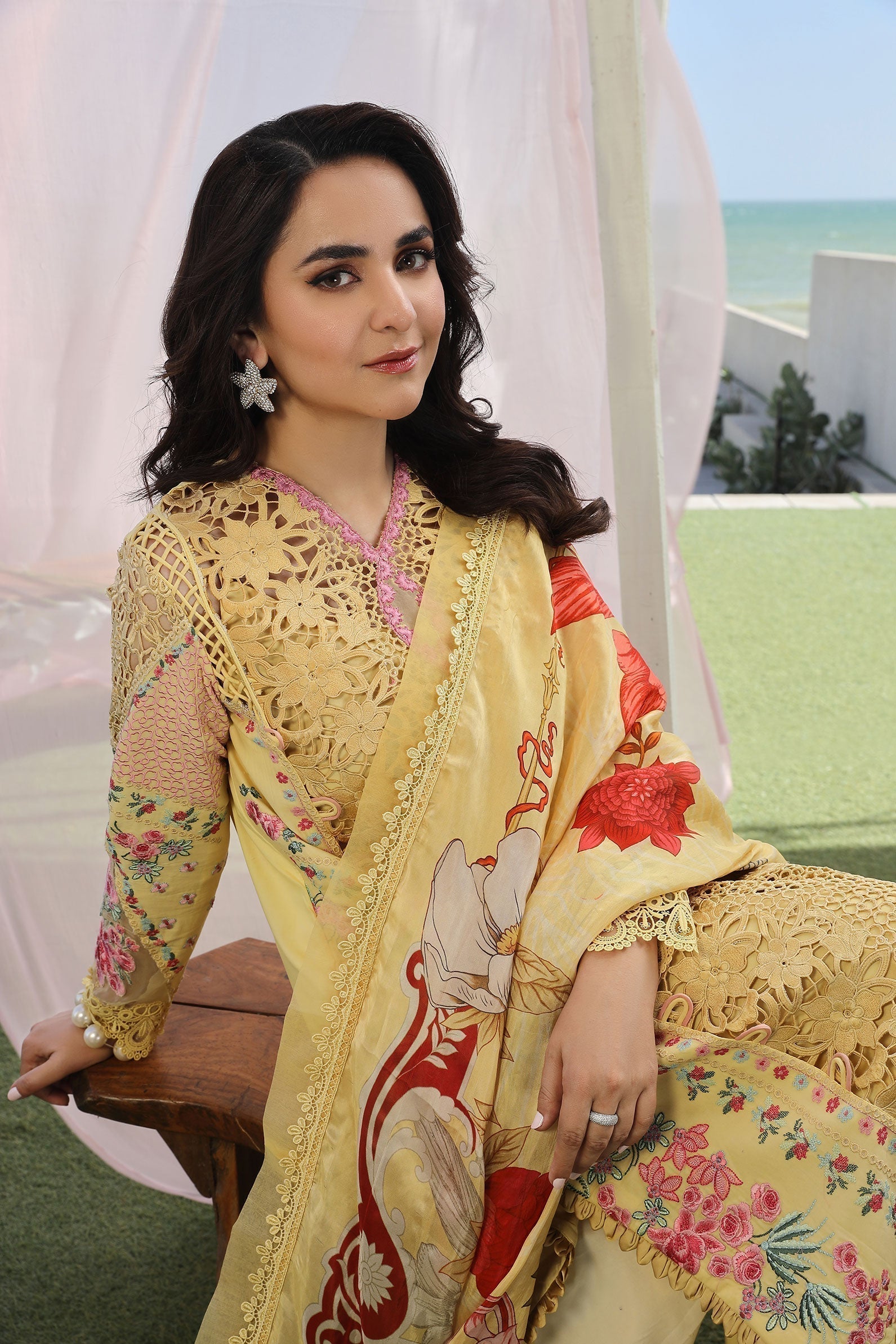 Maryam Hussain | Luxury Lawn 24 | TROPICA - House of Zarish