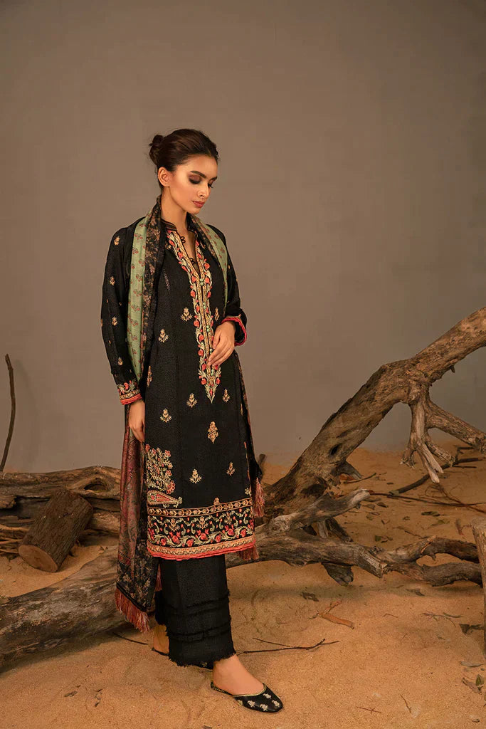 Sobia Nazir | Autumn Winter 23 | 2A - House Of Anaya