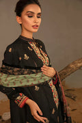 Sobia Nazir | Autumn Winter 23 | 2A - House Of Anaya