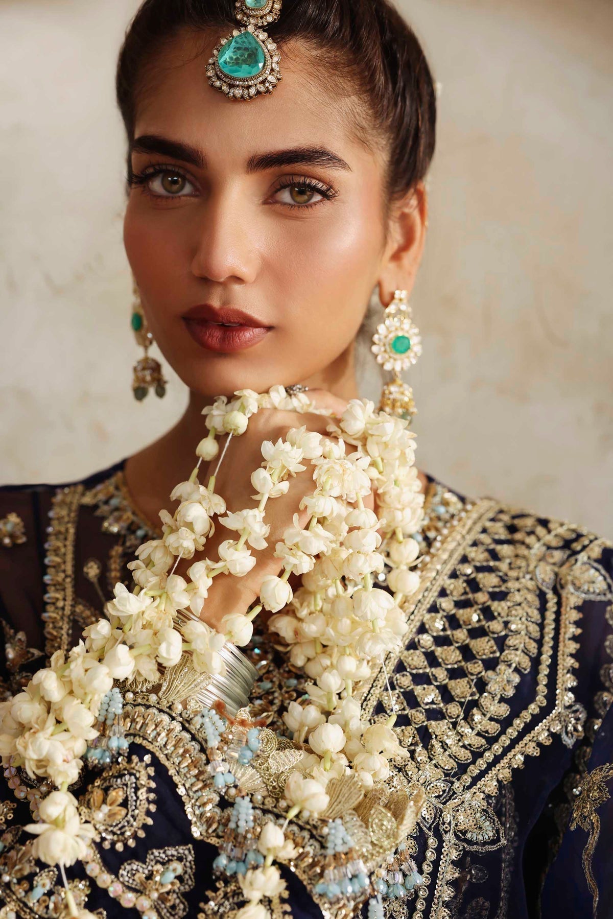 Akbar Aslam | Rang Mahal Formals | Neelab