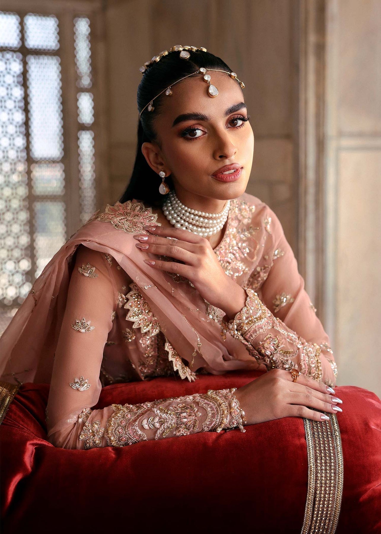 Akbar Aslam | Dastaan Luxury Formals | Nazneen