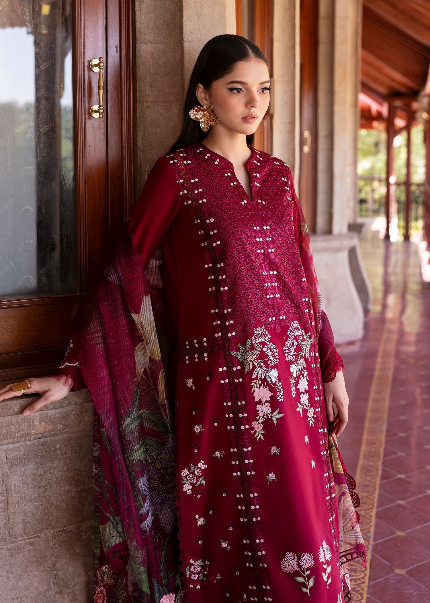 Saira Shakira | Bloom Lawn 25 | HANGING GARDENS 2-A