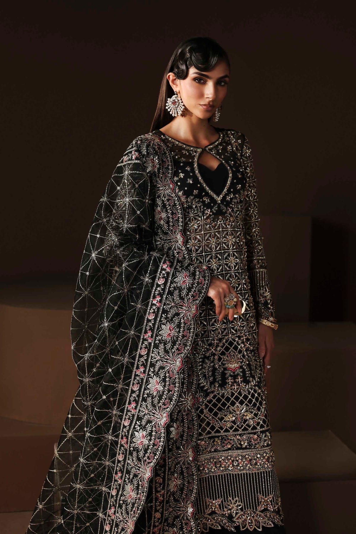 Akbar Aslam | Luxury Formals |Noir