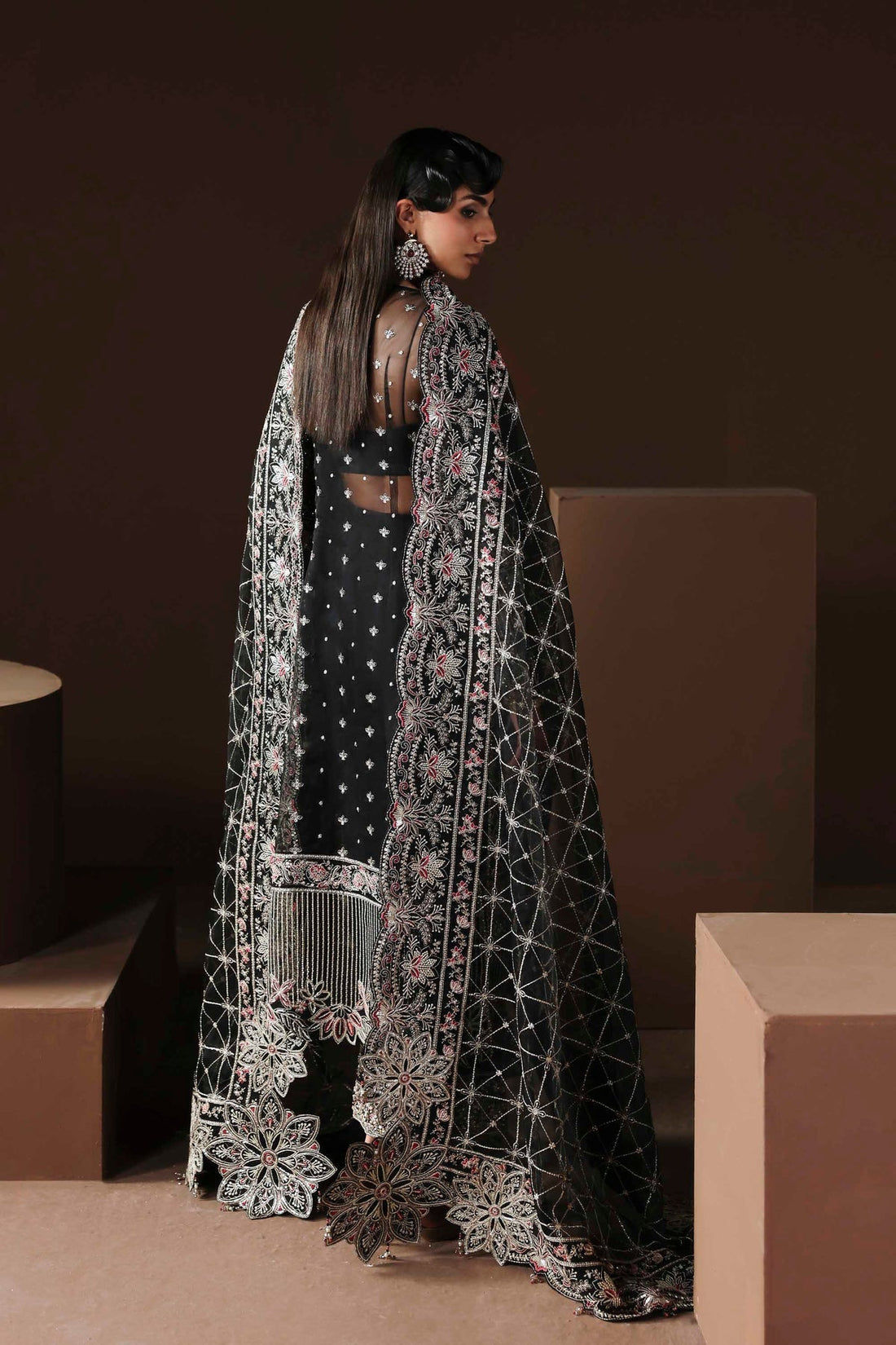 Akbar Aslam | Luxury Formals |Noir