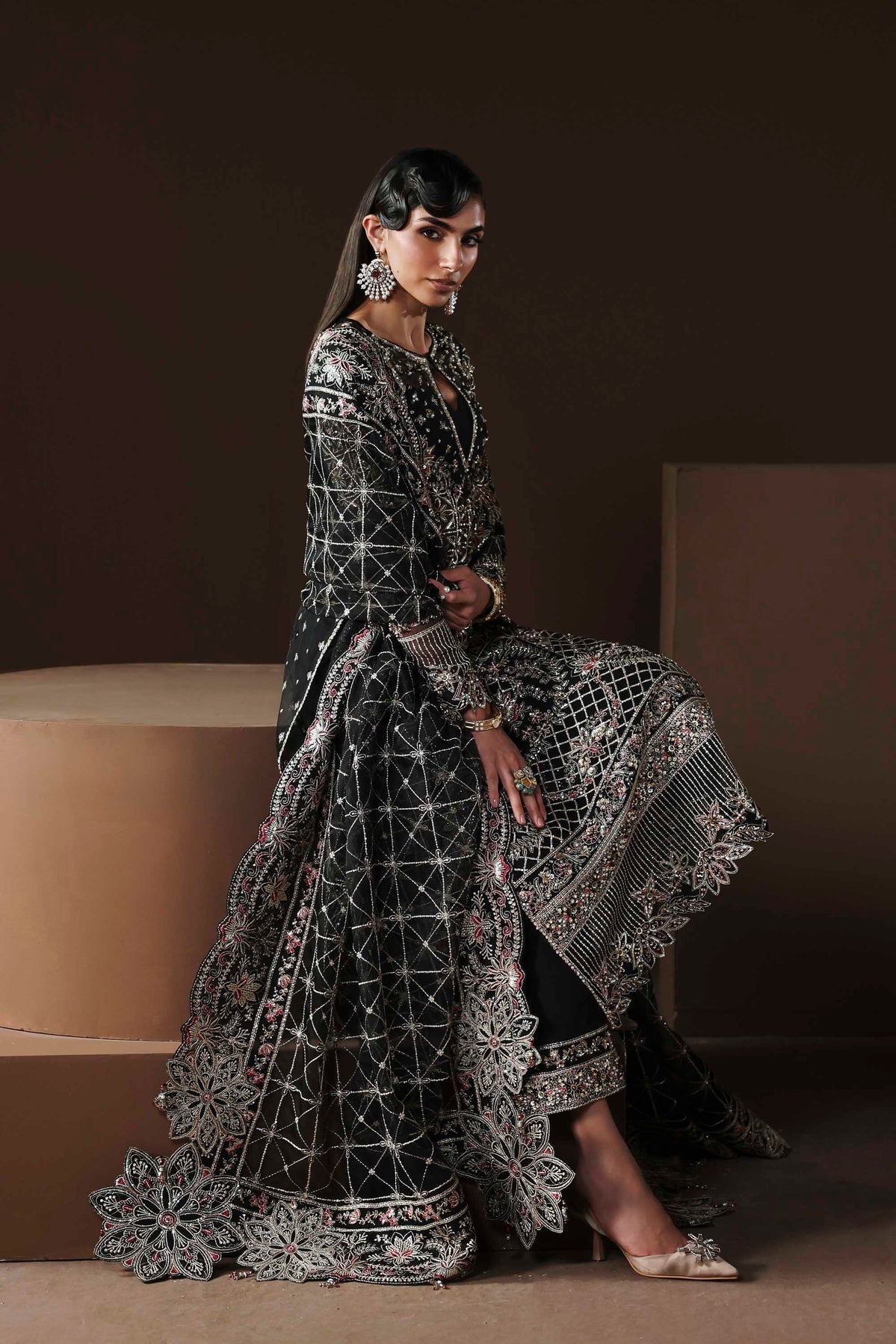 Akbar Aslam | Luxury Formals |Noir