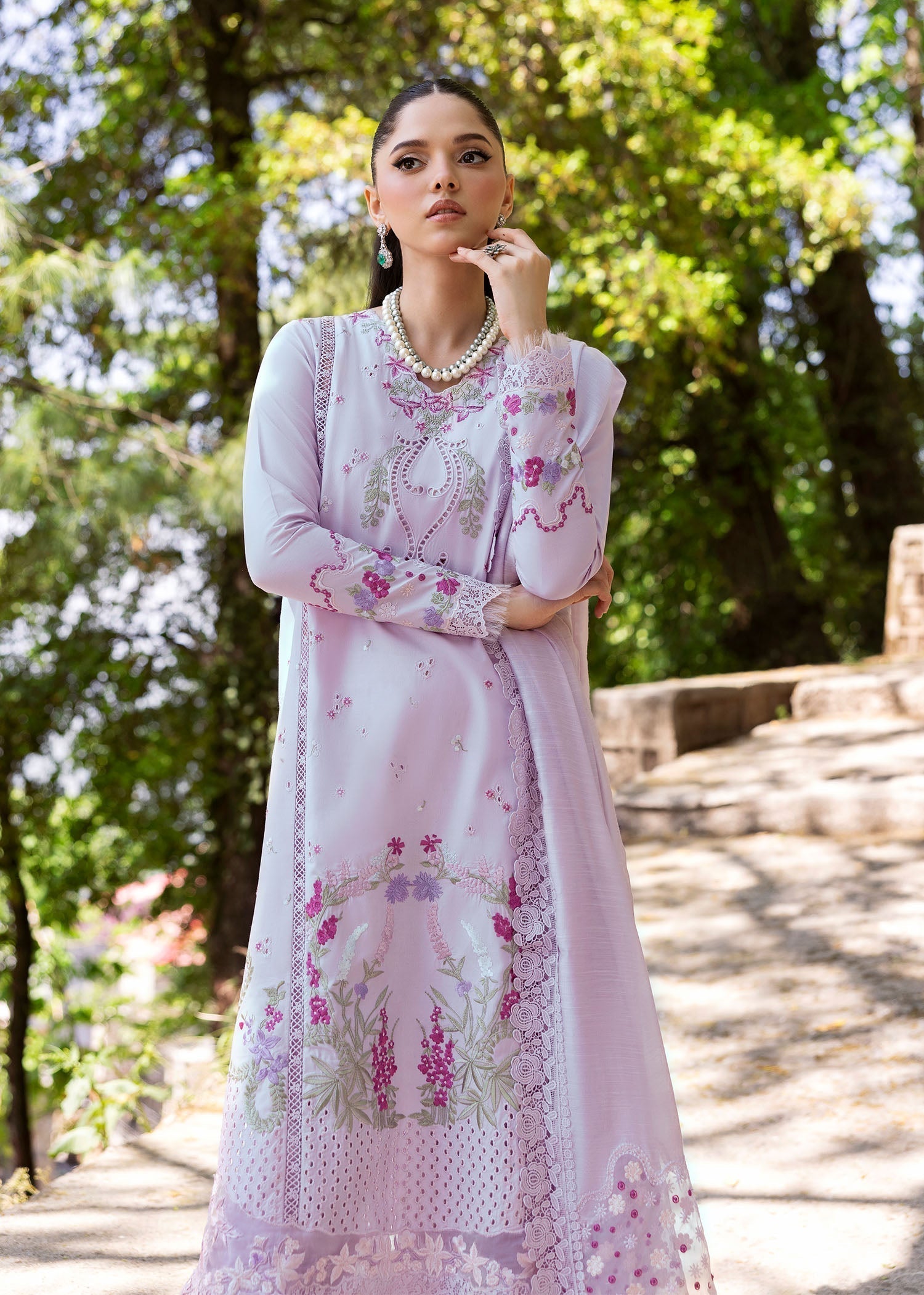 Saira Shakira | Bloom Lawn 25 | FAYE 7-A