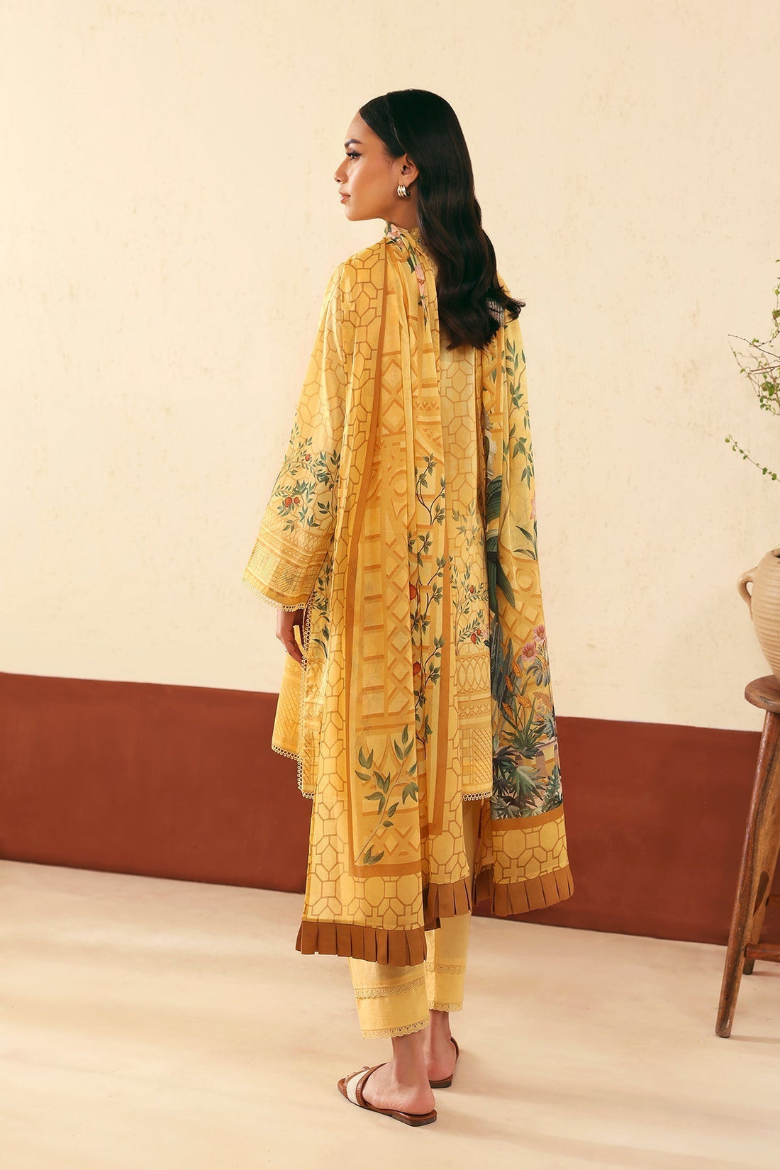 Sahar | Selene 25 | Golden Trellis - House Of Zarish