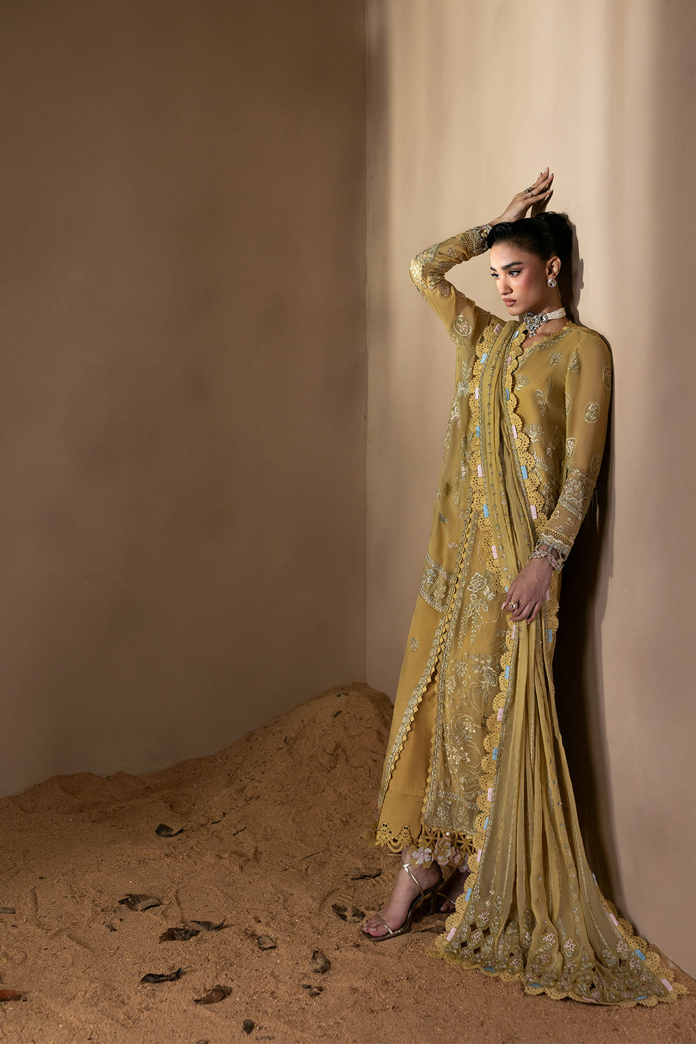 Zarposh | Moonlit Muse | Cymelle
