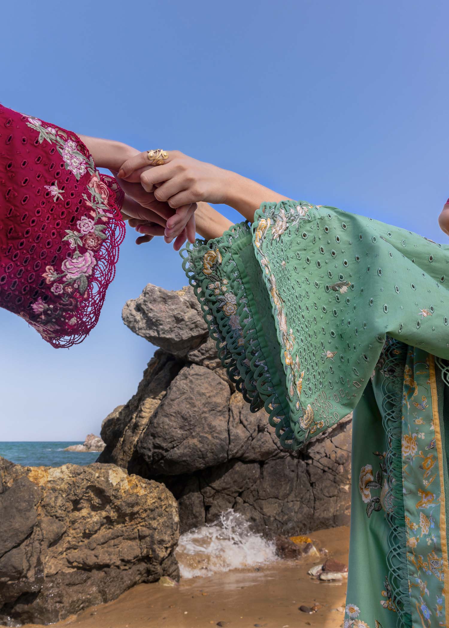 Crimson | Floe by Crimson | Parsi Threads - D5 B