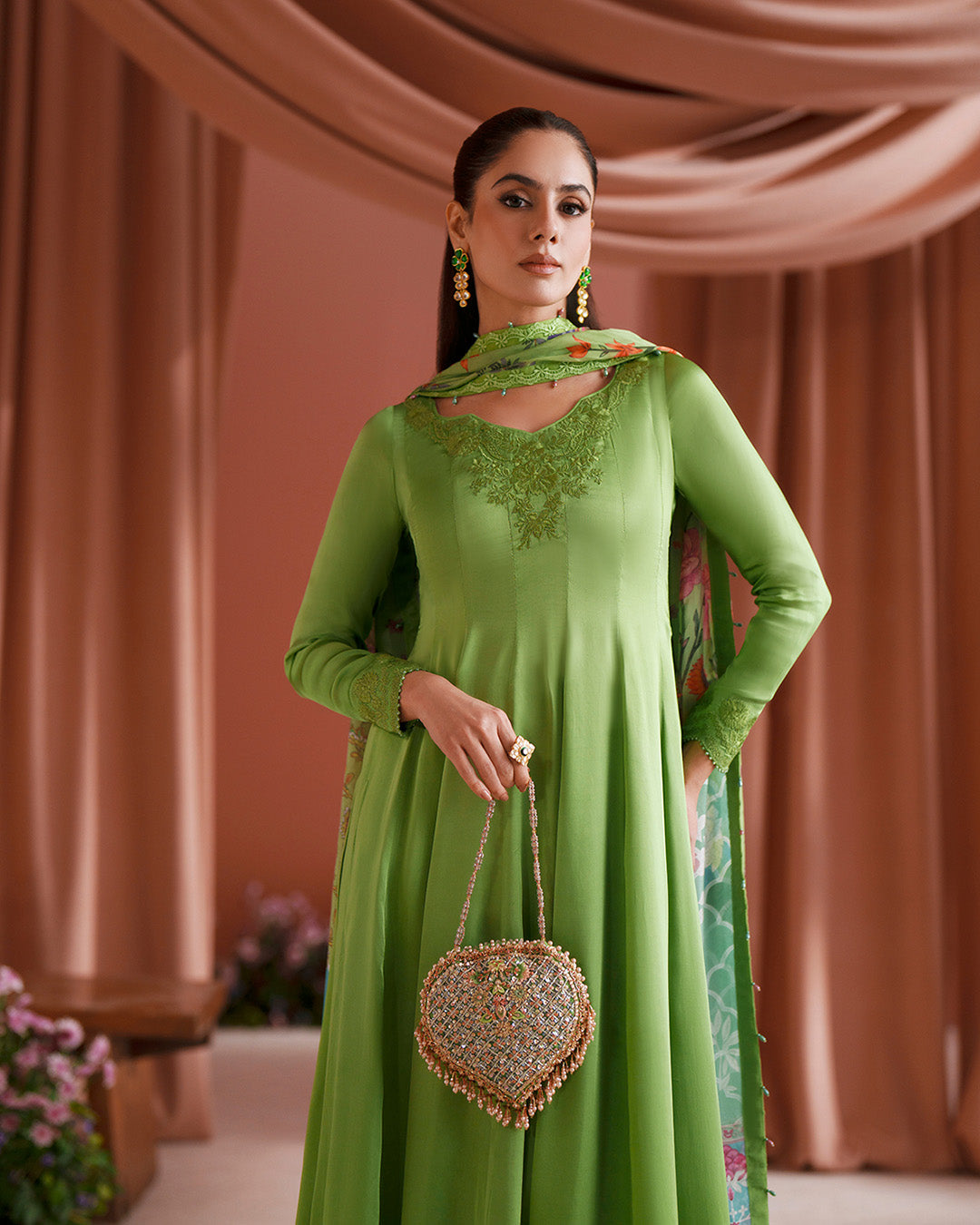 faiza saqlain green dress Faiza Saqlain | Aurnia Spring Festive Edit 24