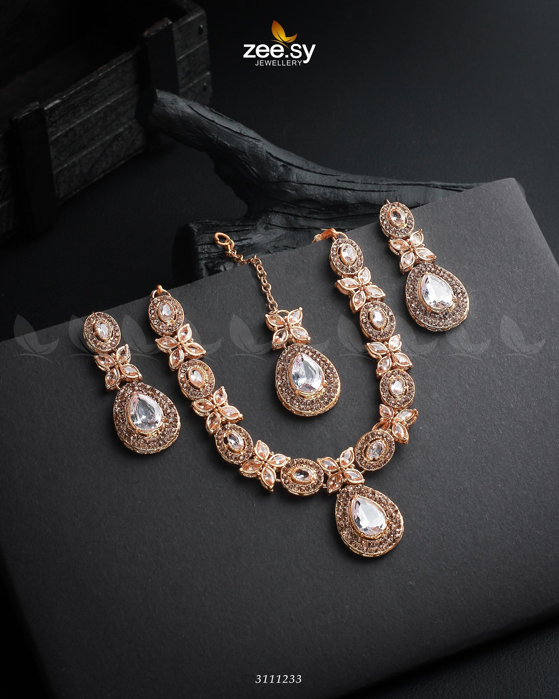 Cassin's Necklace Set - House Of Zarish