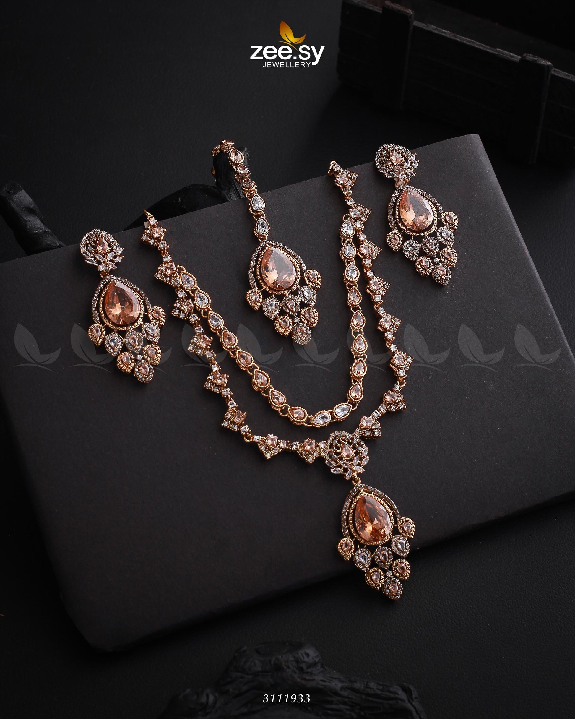 Sushmita Necklace Set - House Of Zarish