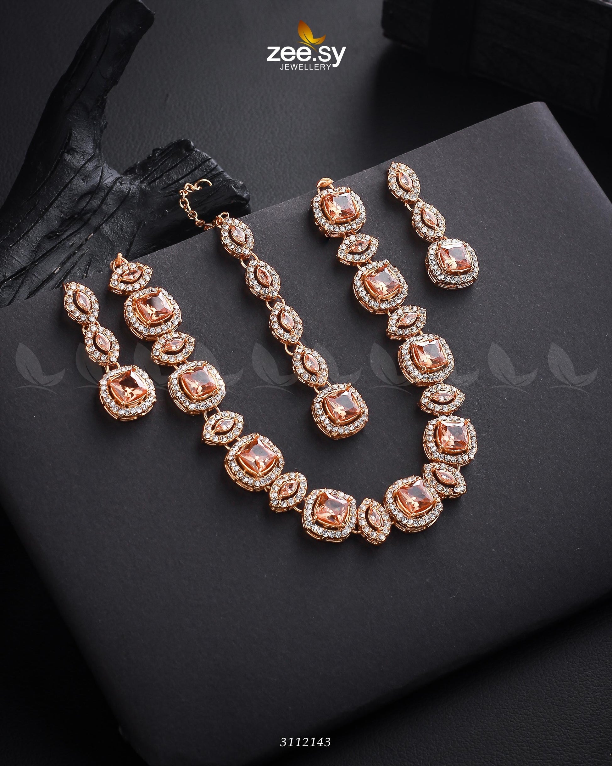 Scabiosa Necklace Set - House Of Zarish