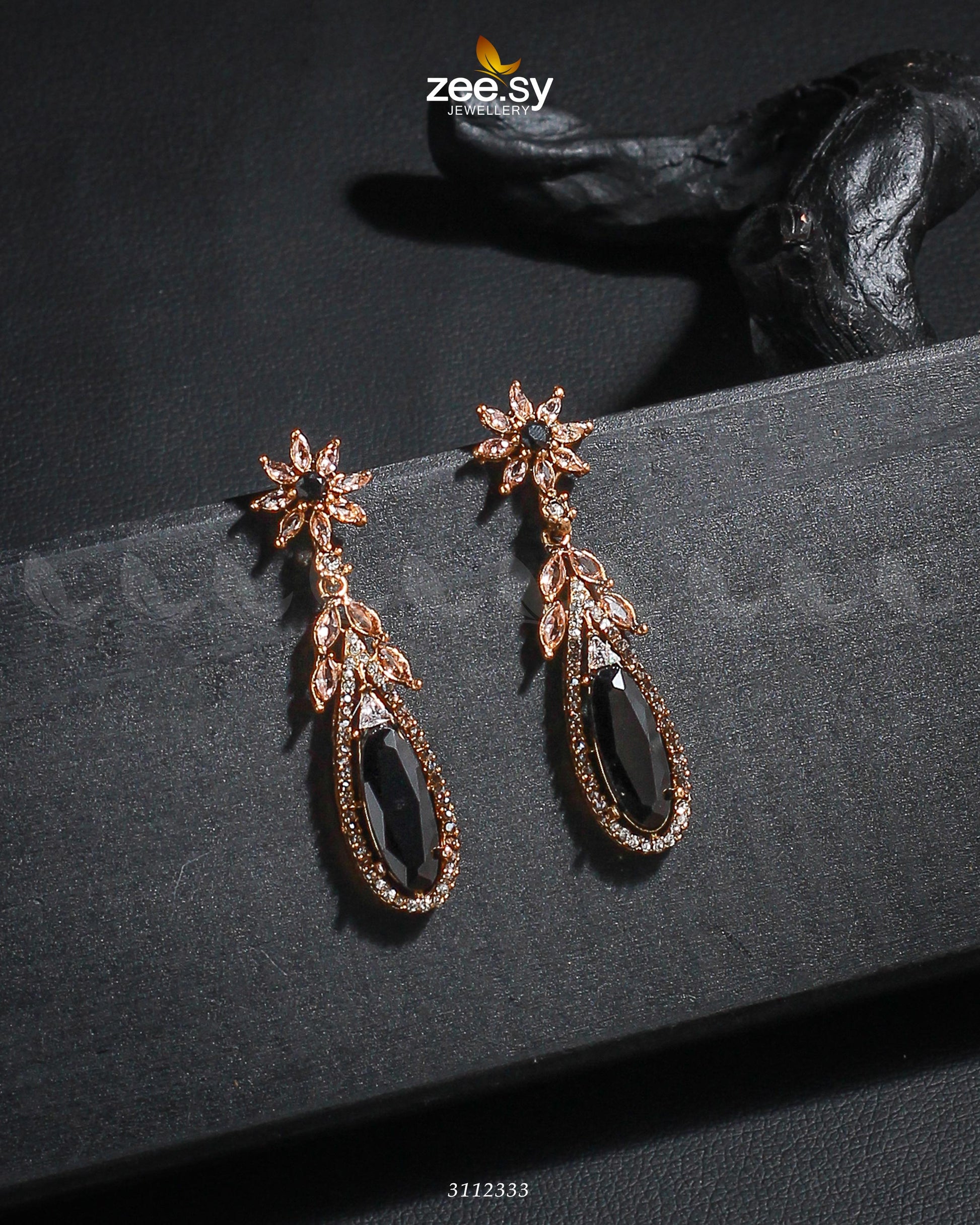 Rimsha's Earrings - House Of Zarish