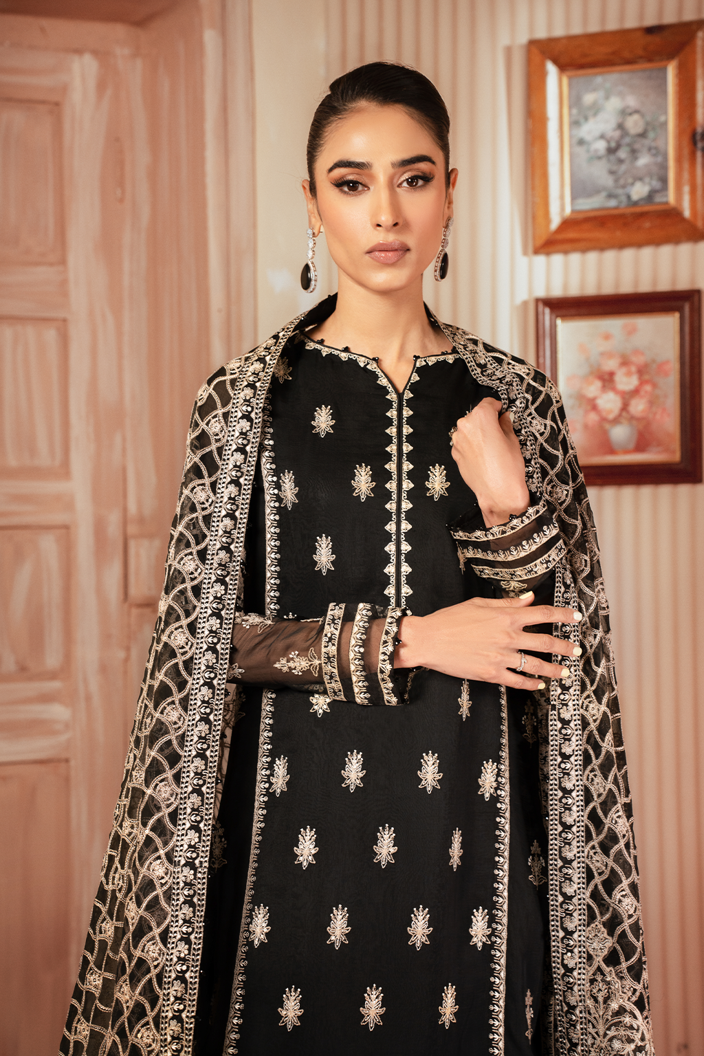Iznik | Chiffonkari Formals | ICK-03 Embroidered Chiffon