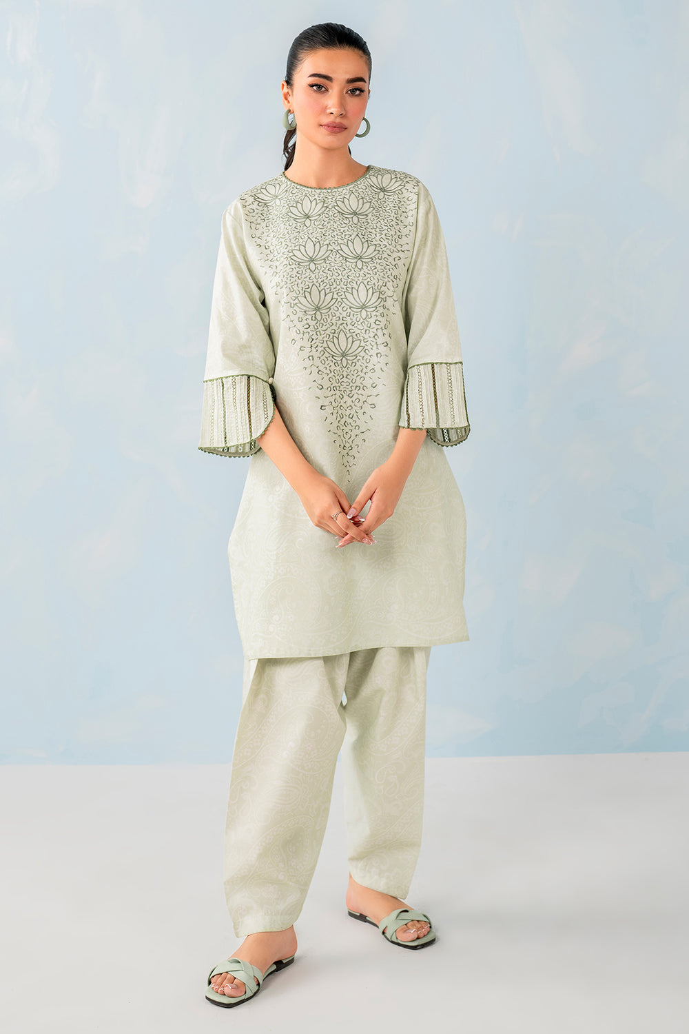 Jazmin | Summer Lawn | USE-9083