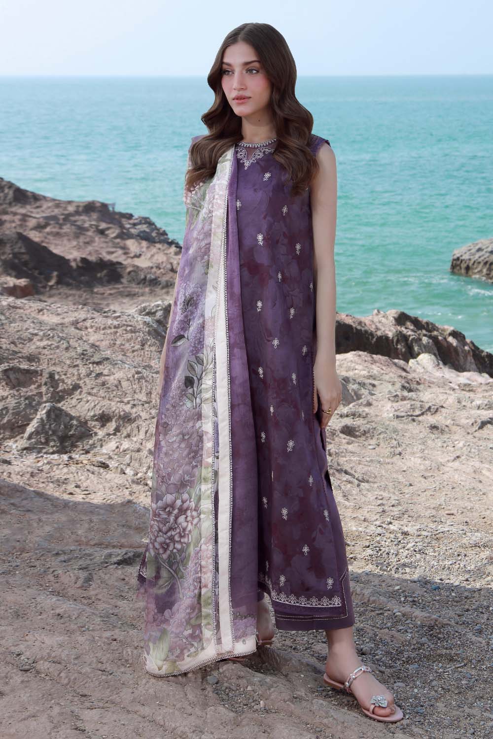 Seran | Afsanah Lawn 25 | MYRA - House Of Anaya