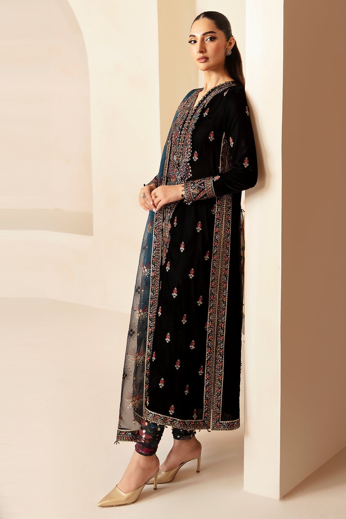 Jazmin | Velvet Edit 24 | Velvet Formal VF-2028 - House Of Anaya