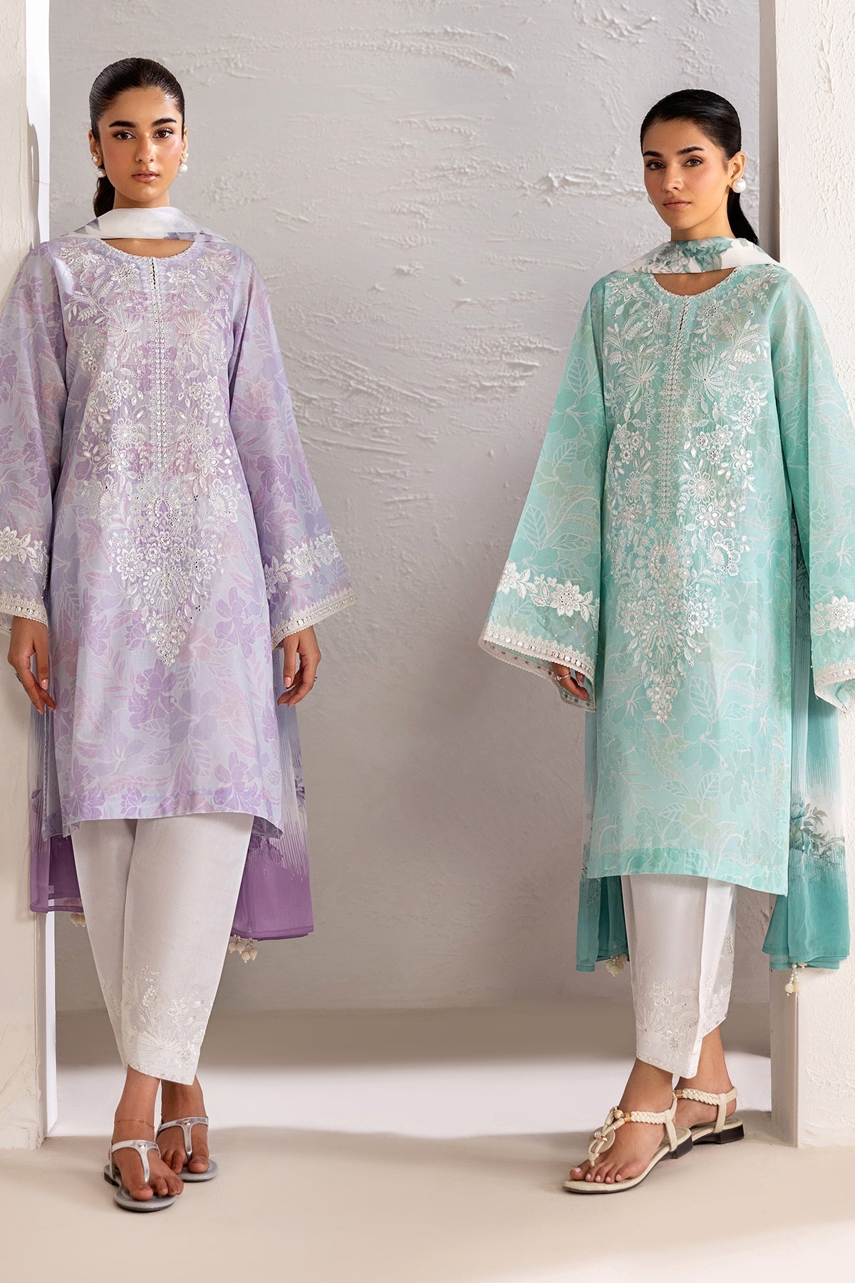 Baroque | Embroidered Lawn | SF-4450
