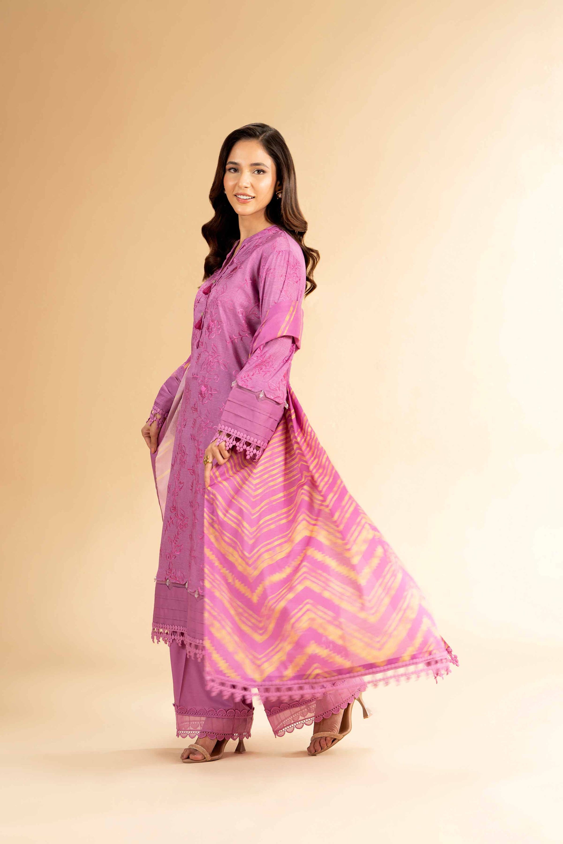 Nishat | Cross Season Edit | 42401822-1 - House of Zarish