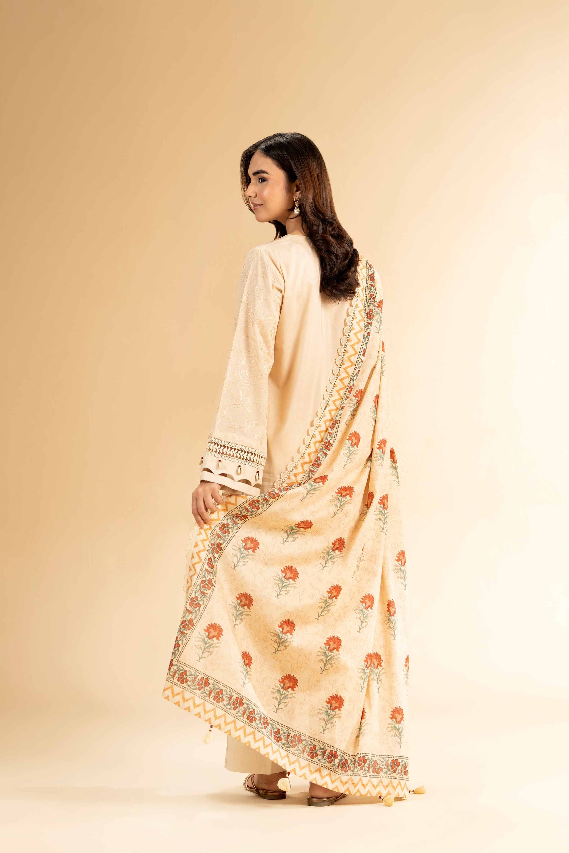 Nishat | Cross Season Edit | 42401825-1 - House of Zarish
