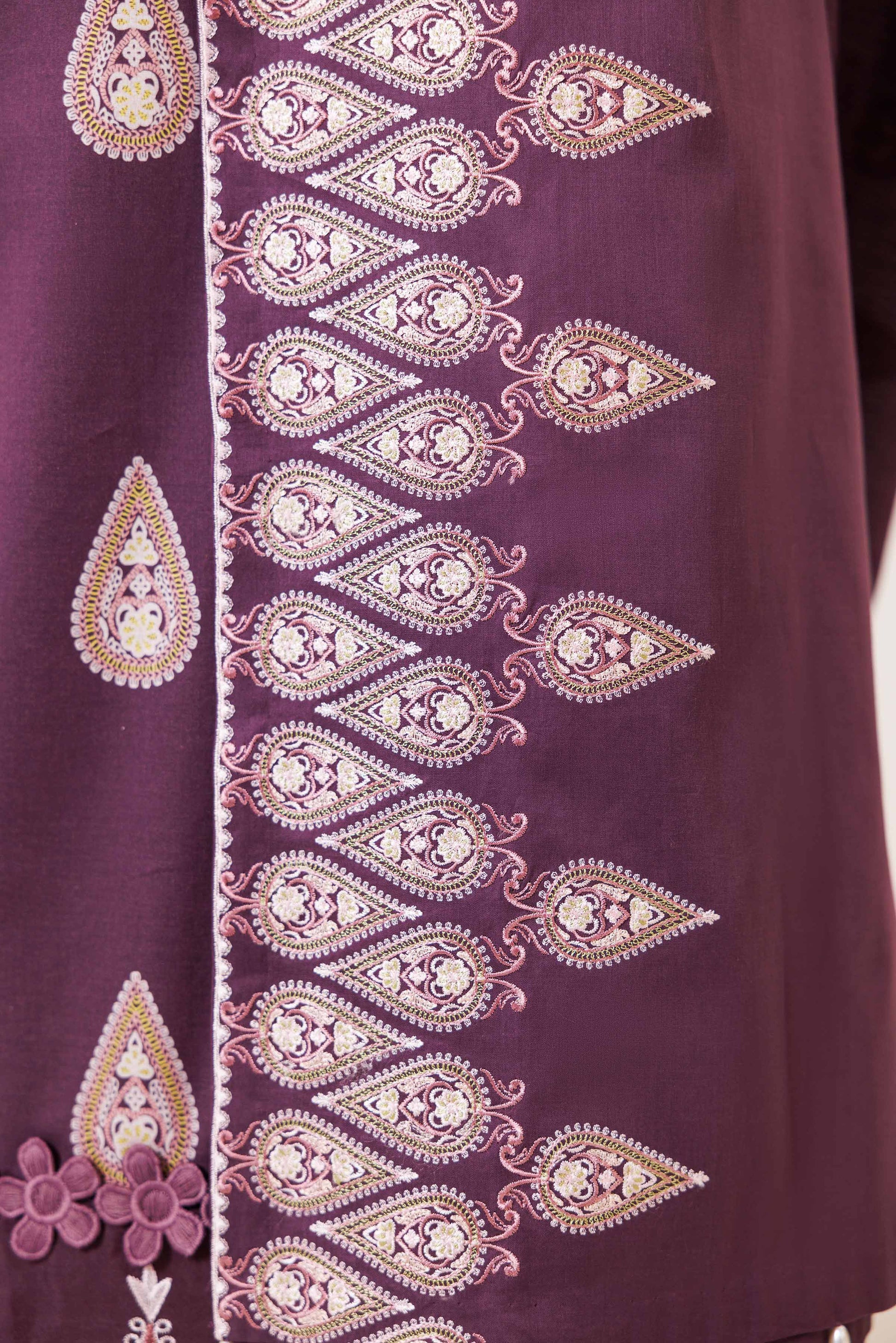 Nishat | Cross Season Edit | 42401986-1 - House of Zarish