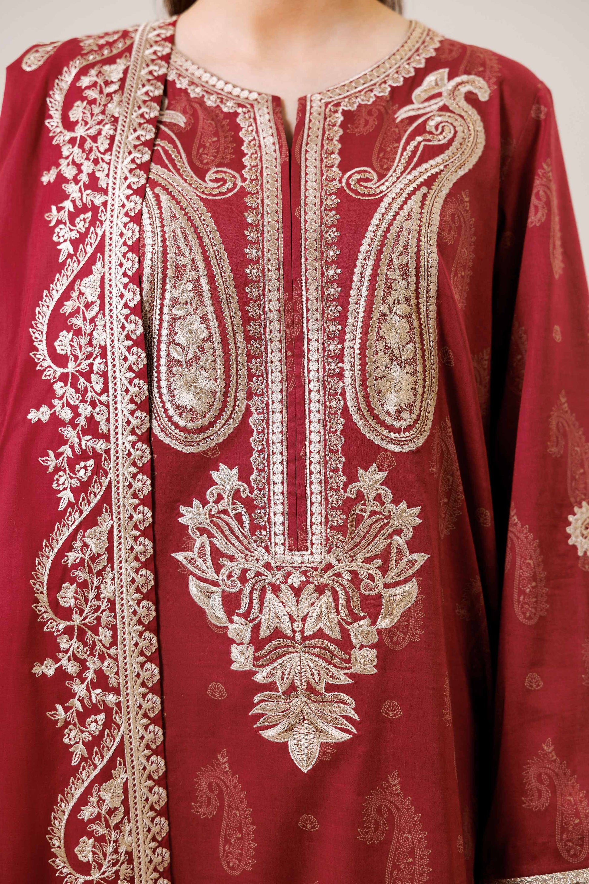 Nishat | Cross Season Edit | 42401990-1 - House of Zarish