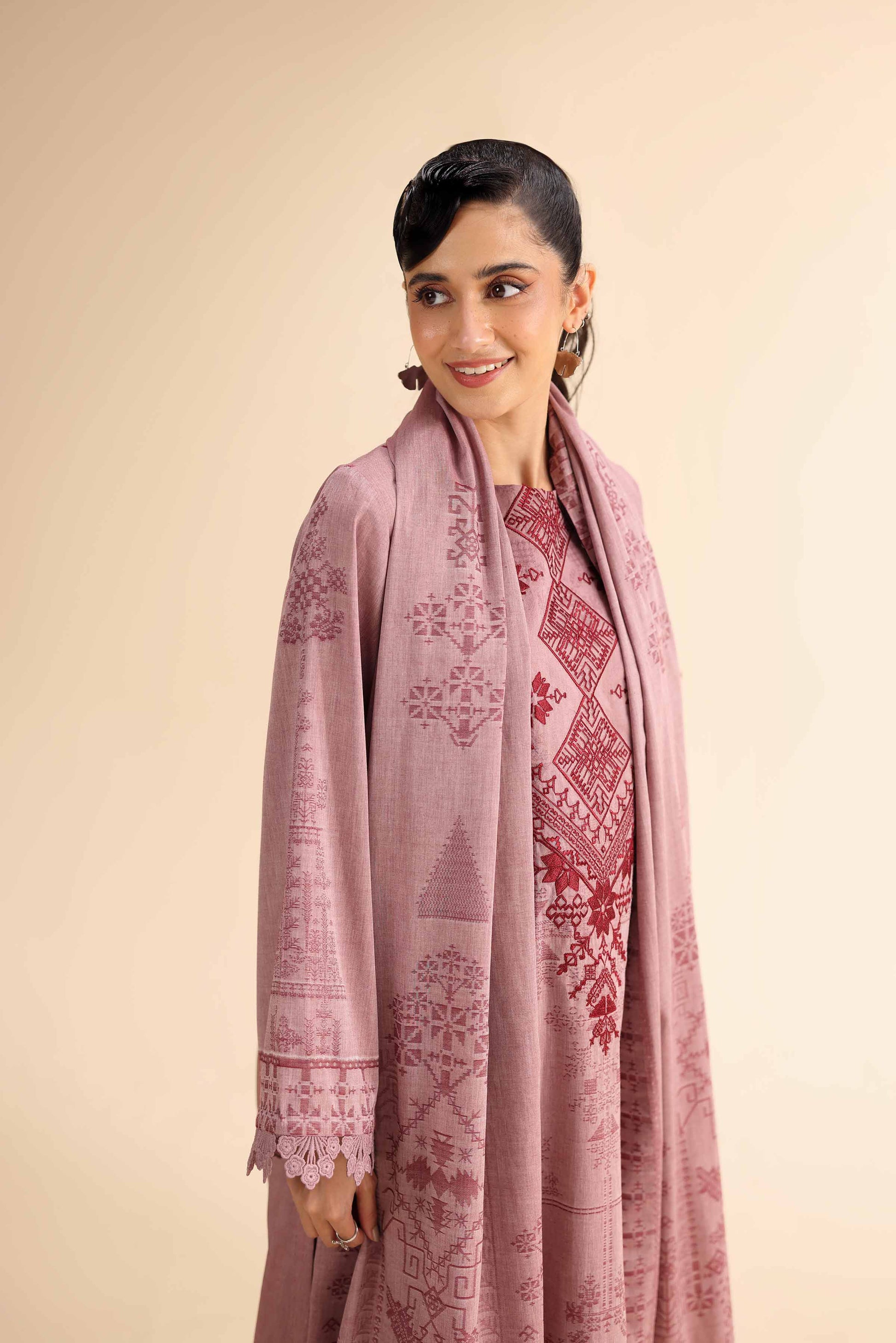 Nishat | Cross Season Edit | 42501047 - House of Zarish